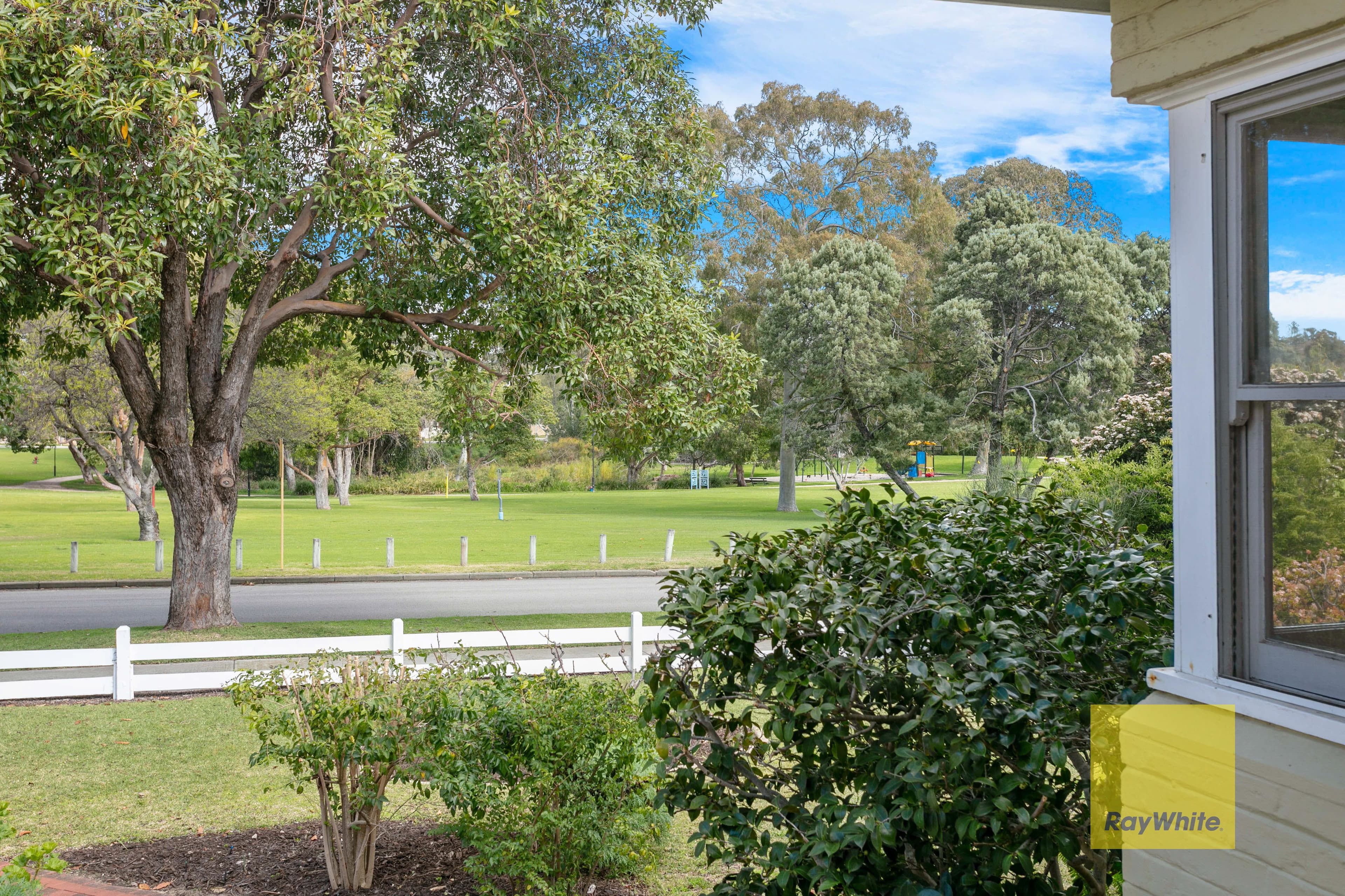 75 Melvista Avenue, Nedlands WA 6009, Nedlands - Thumbnail 2