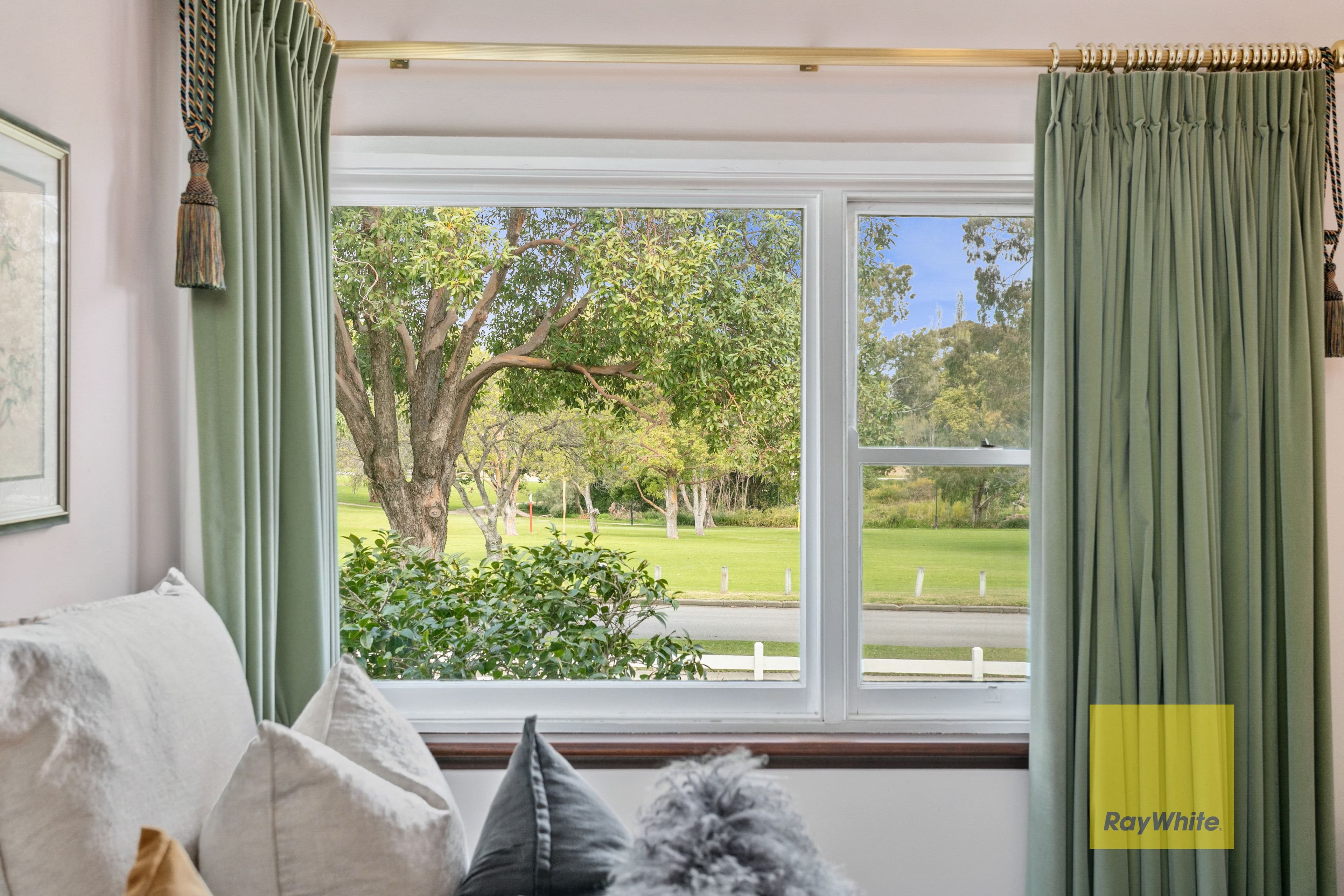 75 Melvista Avenue, Nedlands WA 6009, Nedlands - Thumbnail 8