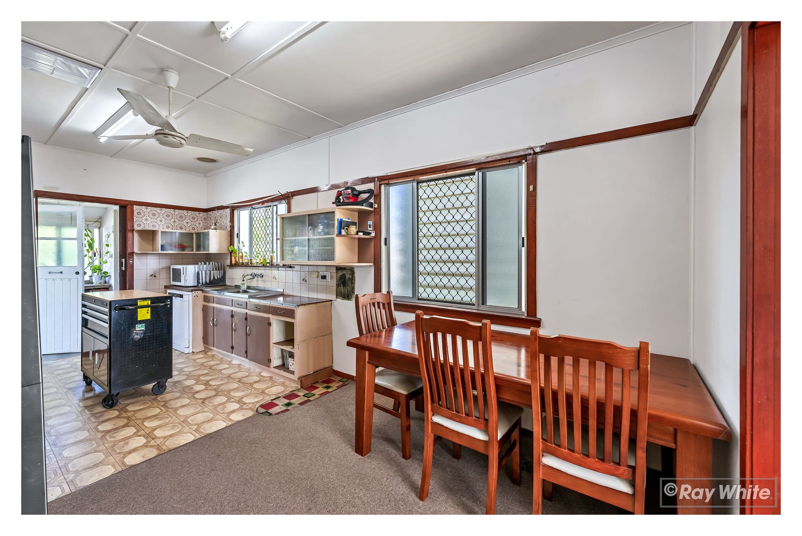 14 Lauga Street, Park Avenue QLD 4701, Park Avenue - Thumbnail 7