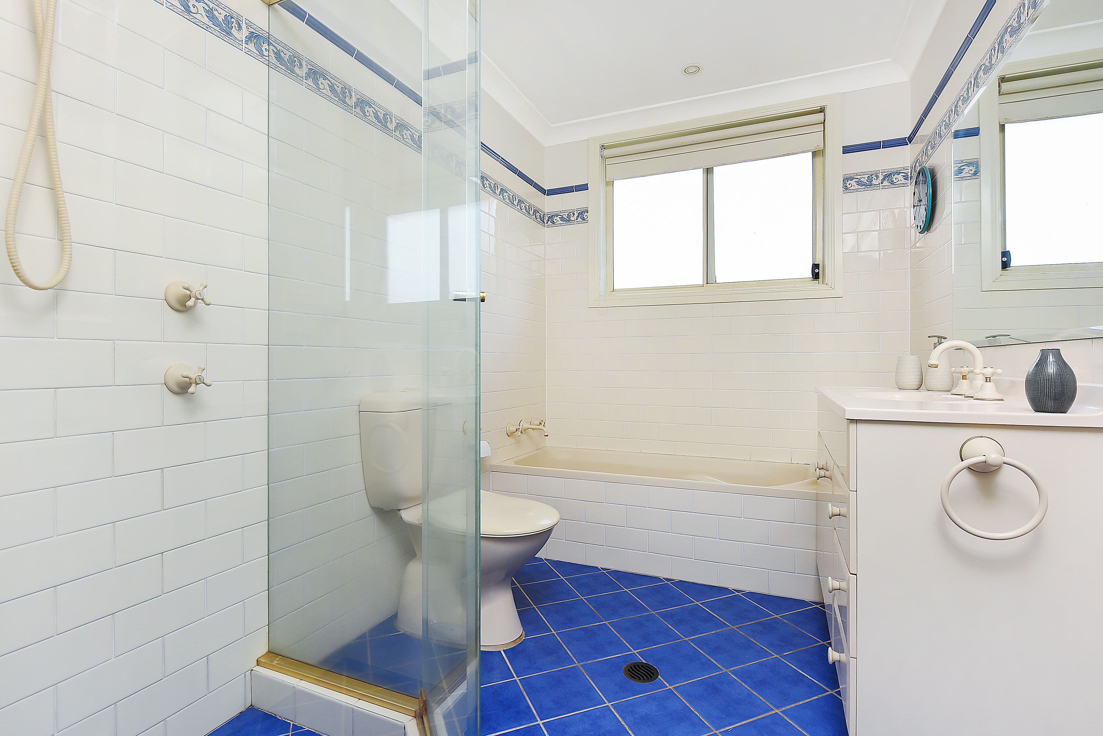 42 Amaroo Avenue, Mount Colah - Thumbnail 8