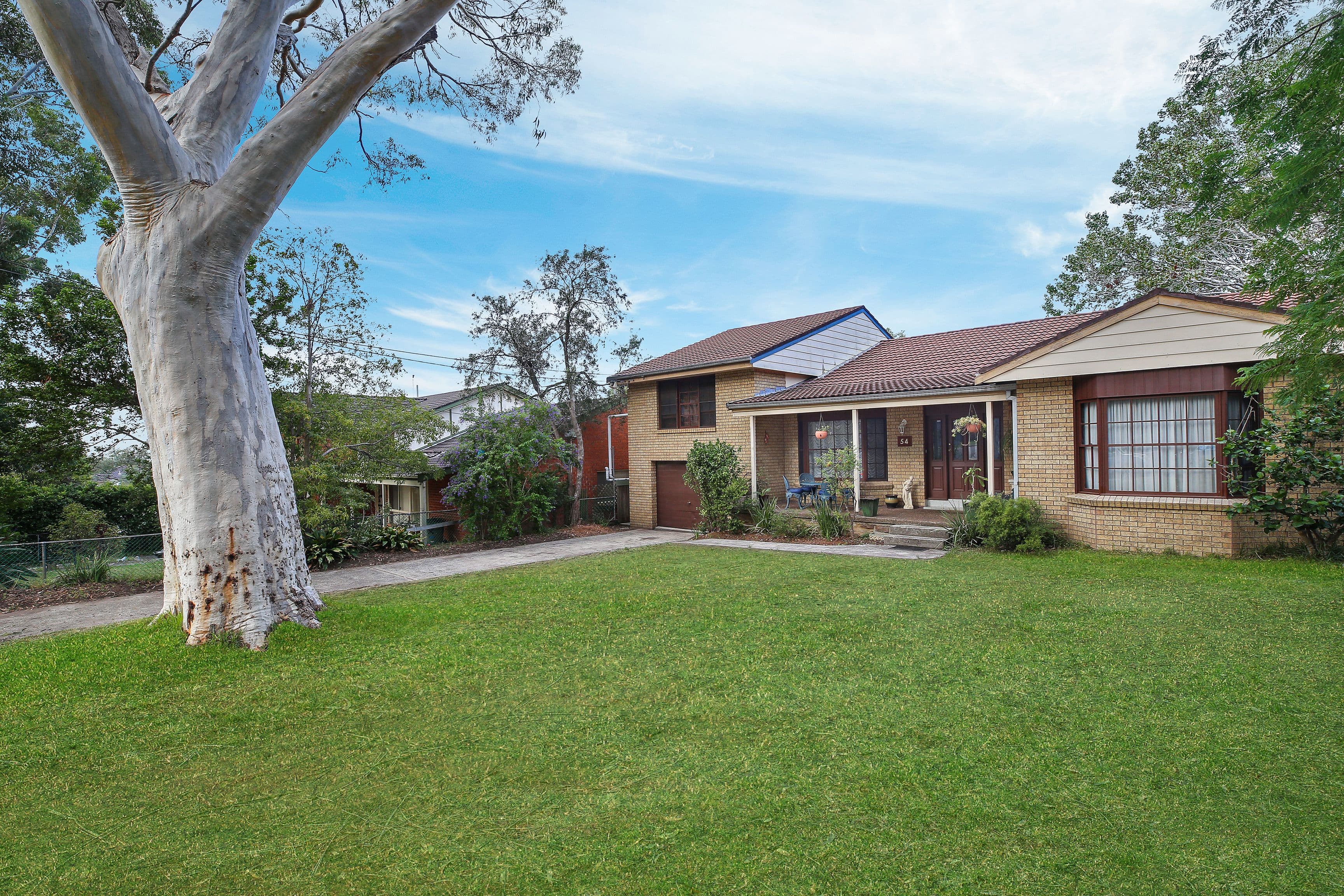 54 Acacia Road, Kirrawee - Thumbnail 2