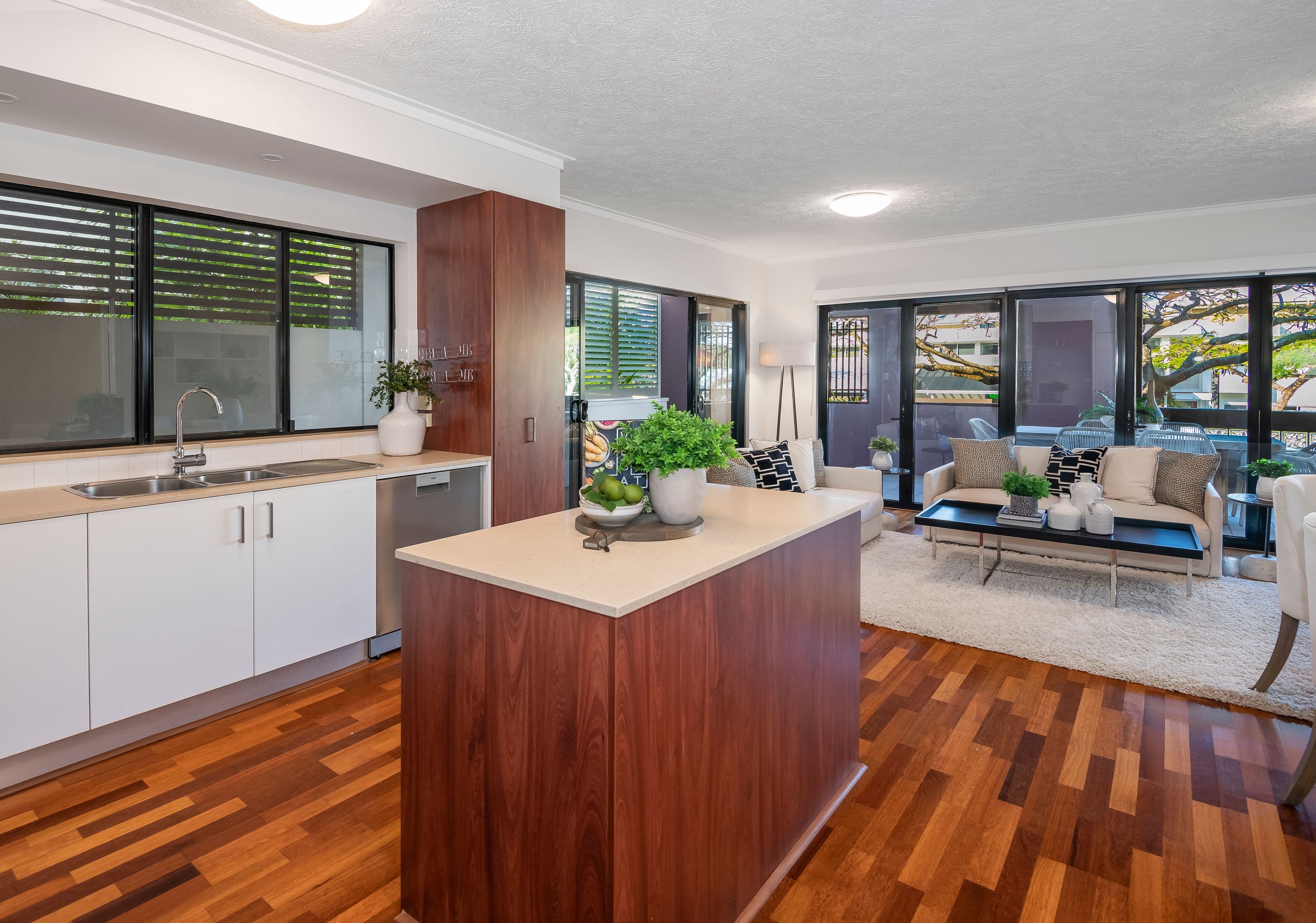 98 Racecourse Road, Ascot QLD 4007, Ascot - Thumbnail 5