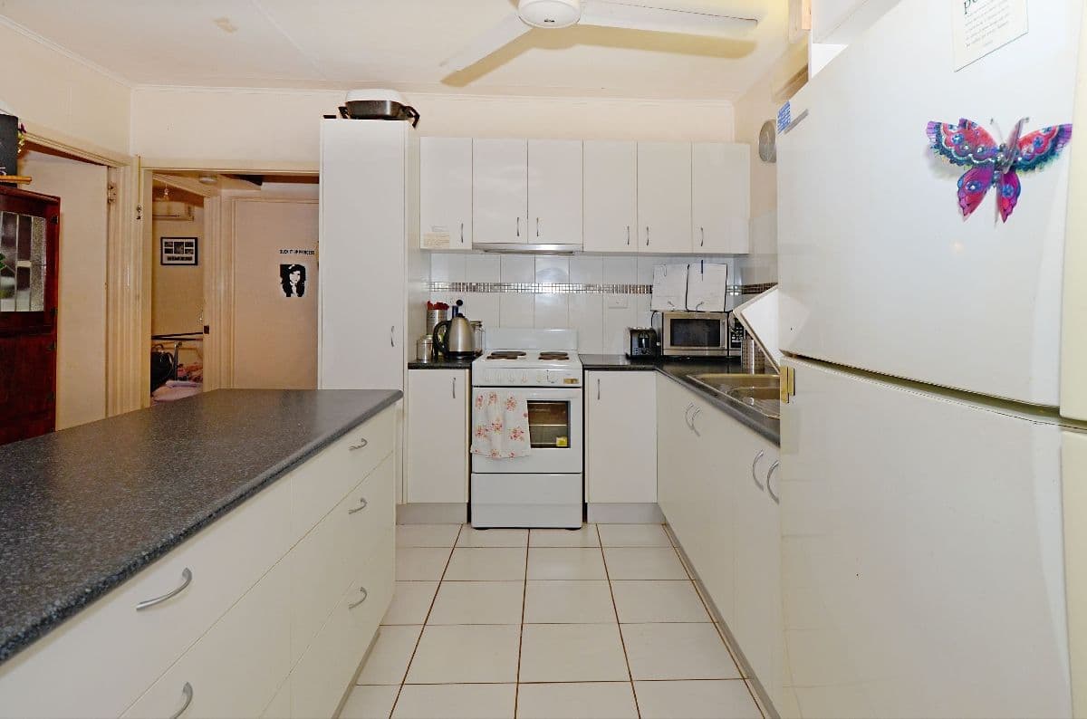12 Dongara Court, KARAMA NT 0812, Karama - Thumbnail 3