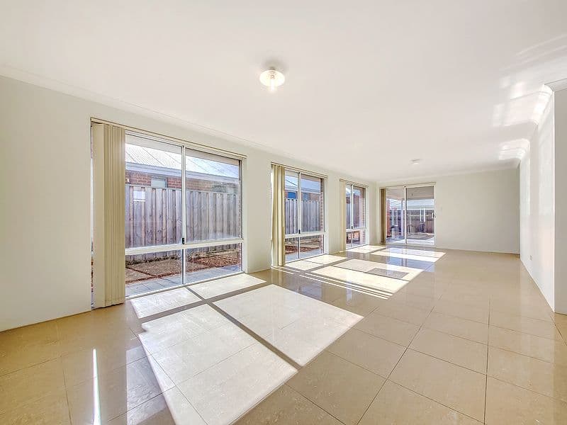 18 Beachside Parade, YANCHEP WA 6035, Yanchep - Thumbnail 3