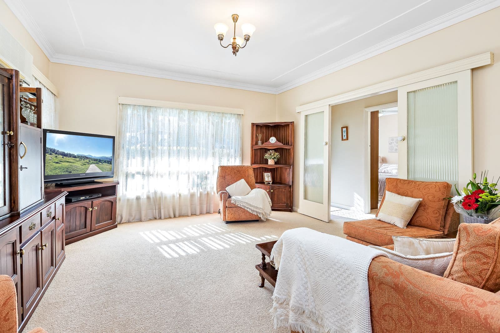 23 Highfields Parade, Highfields - Thumbnail 2