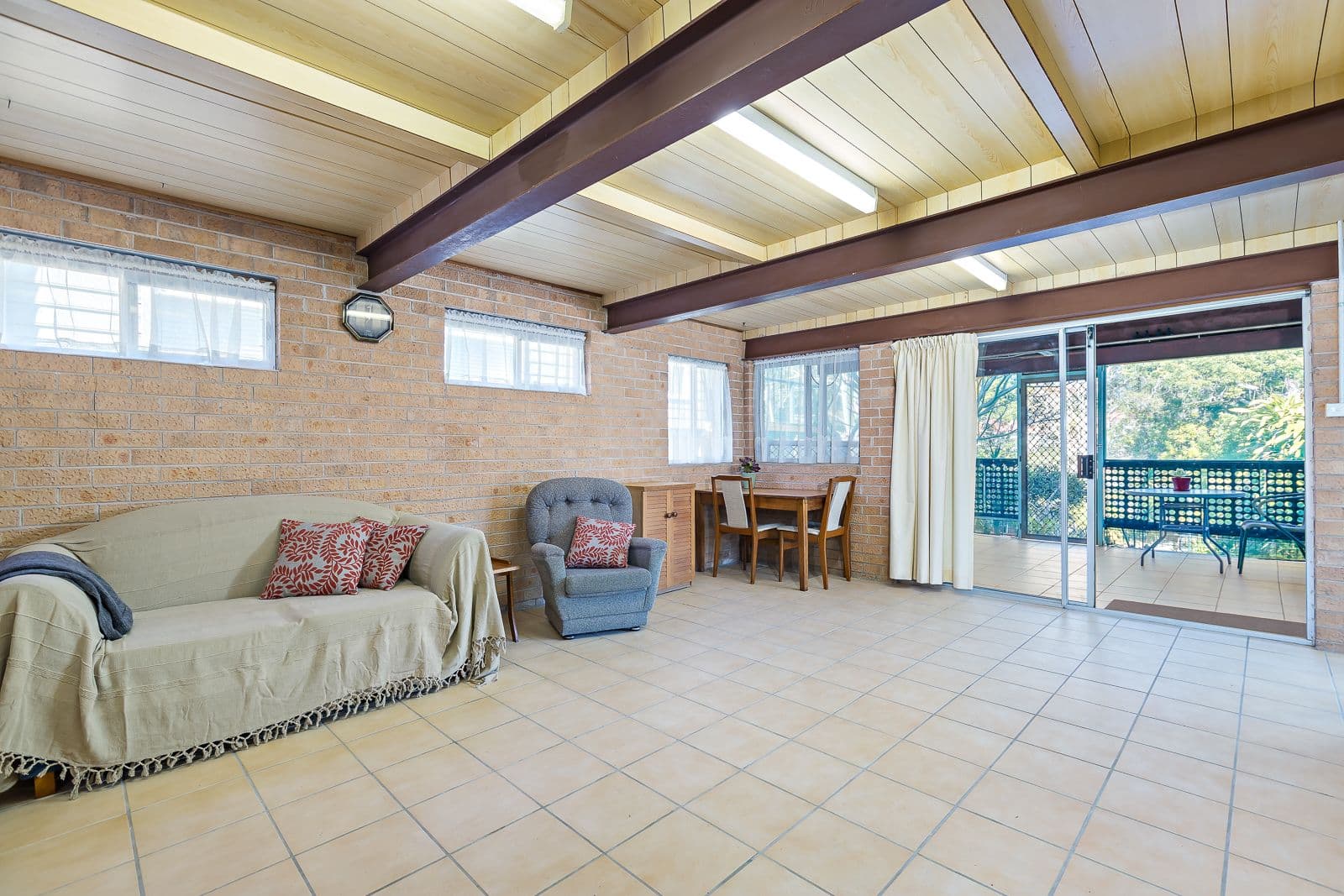 23 Highfields Parade, Highfields - Thumbnail 5