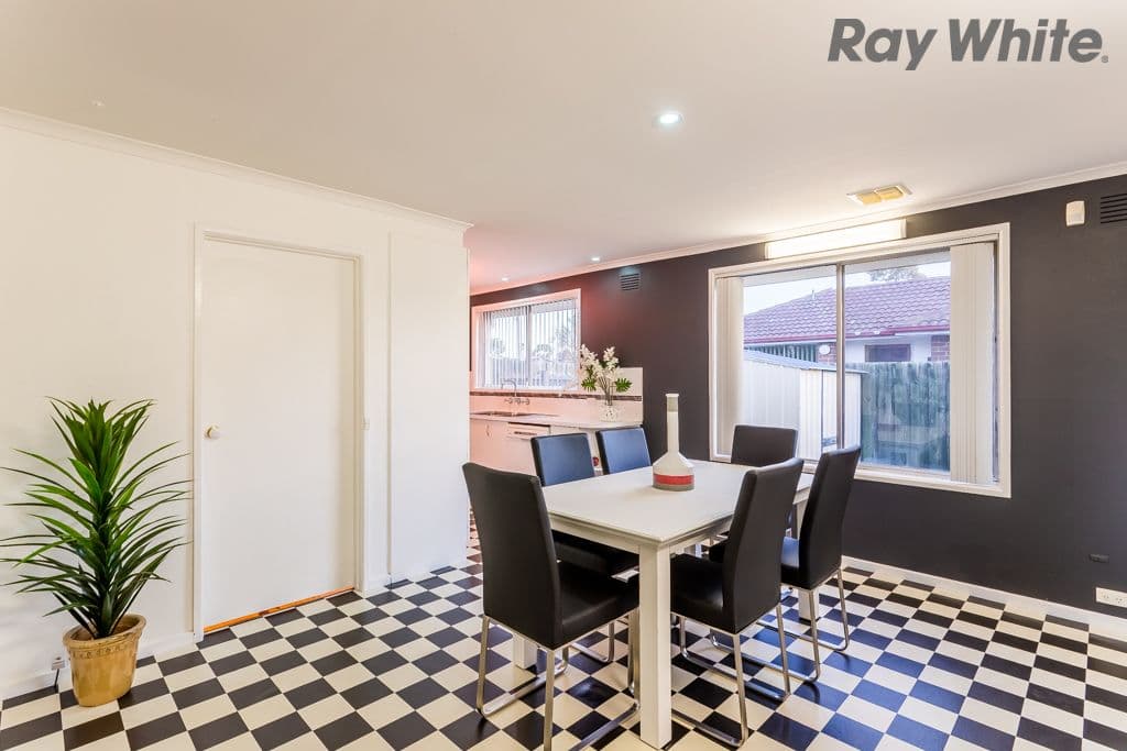 13 Calverton Road, Kealba VIC 3021, Kealba - Thumbnail 5