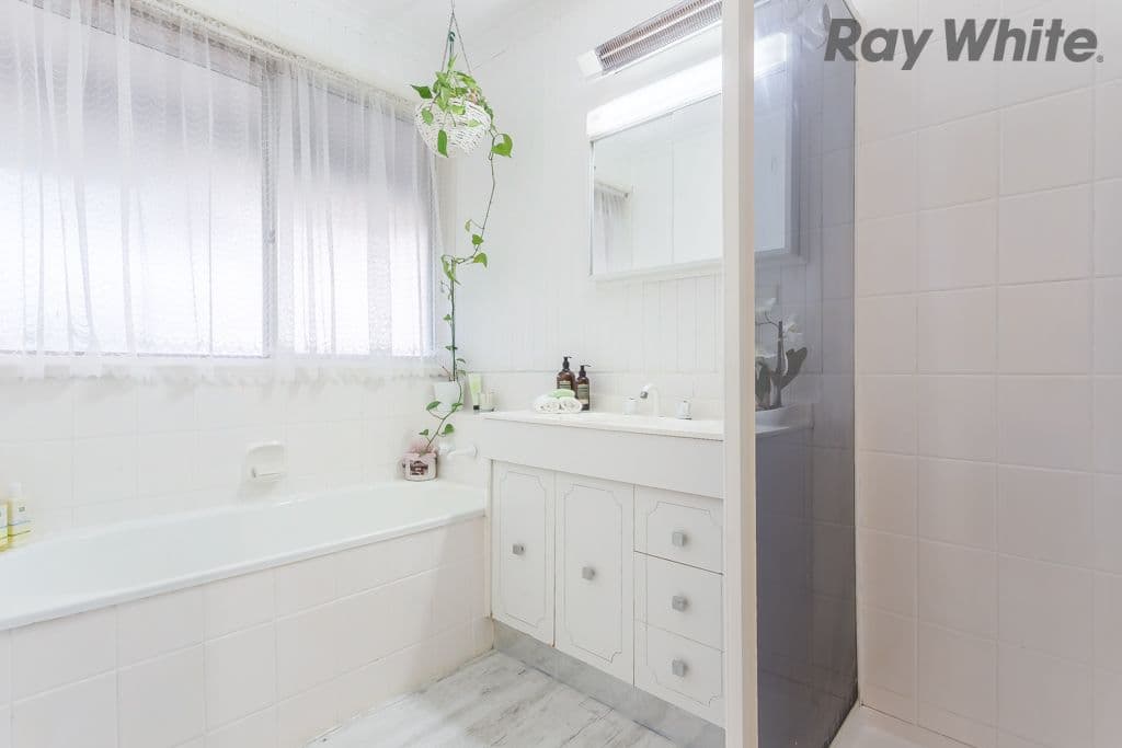 13 Calverton Road, Kealba VIC 3021, Kealba - Thumbnail 7