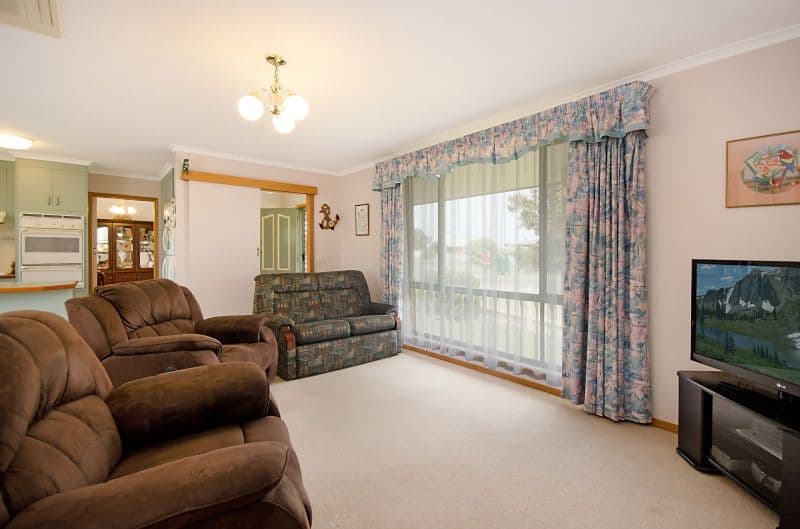 13 McKiernan Road, WARRNAMBOOL VIC 3280, Warrnambool - Thumbnail 4