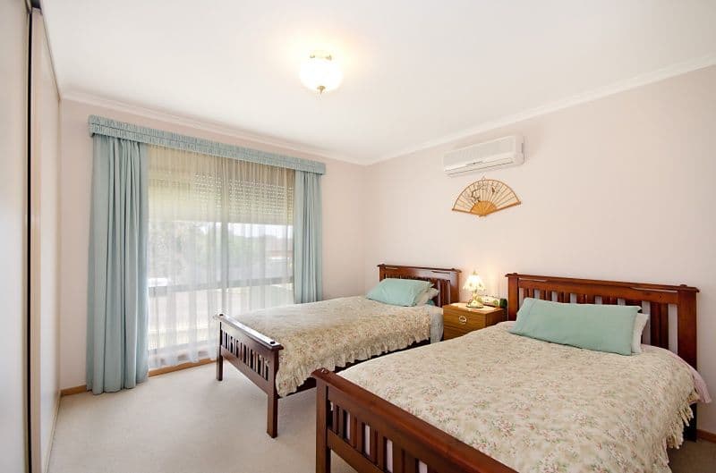 13 McKiernan Road, WARRNAMBOOL VIC 3280, Warrnambool - Thumbnail 6