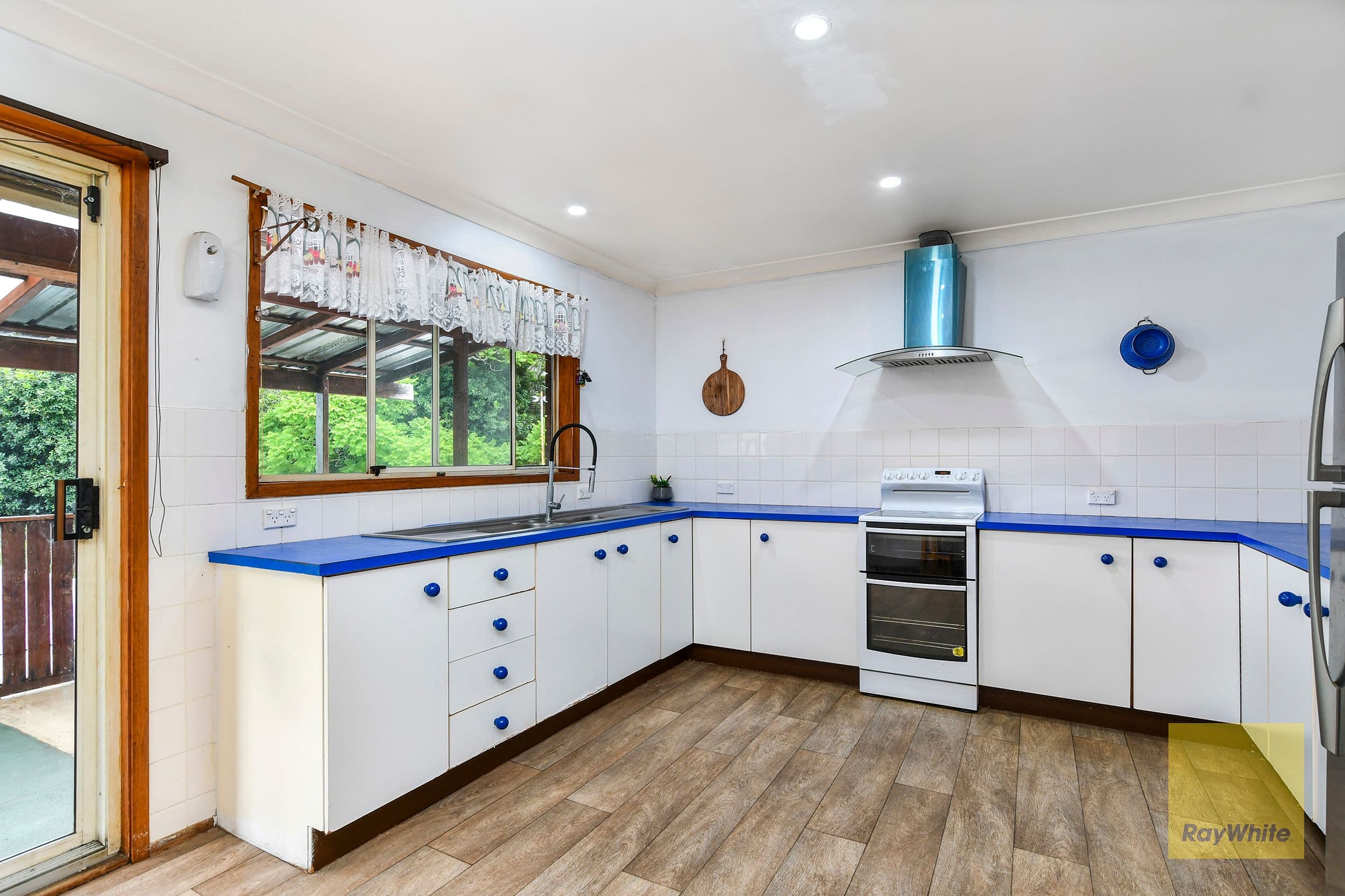135 Trafalgar Avenue, Umina Beach NSW 2257, Umina Beach - Thumbnail 5