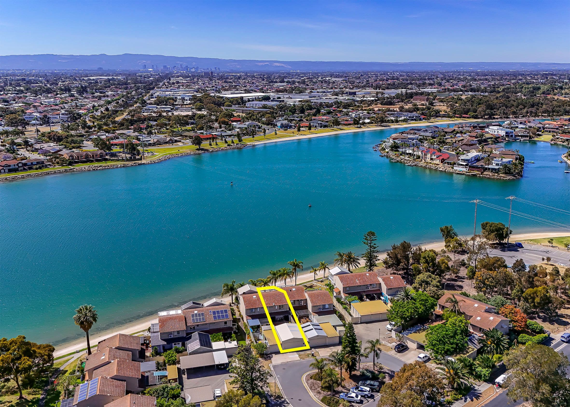 13 Curlew Court, Semaphore Park SA 5019, Semaphore Park - Thumbnail 2