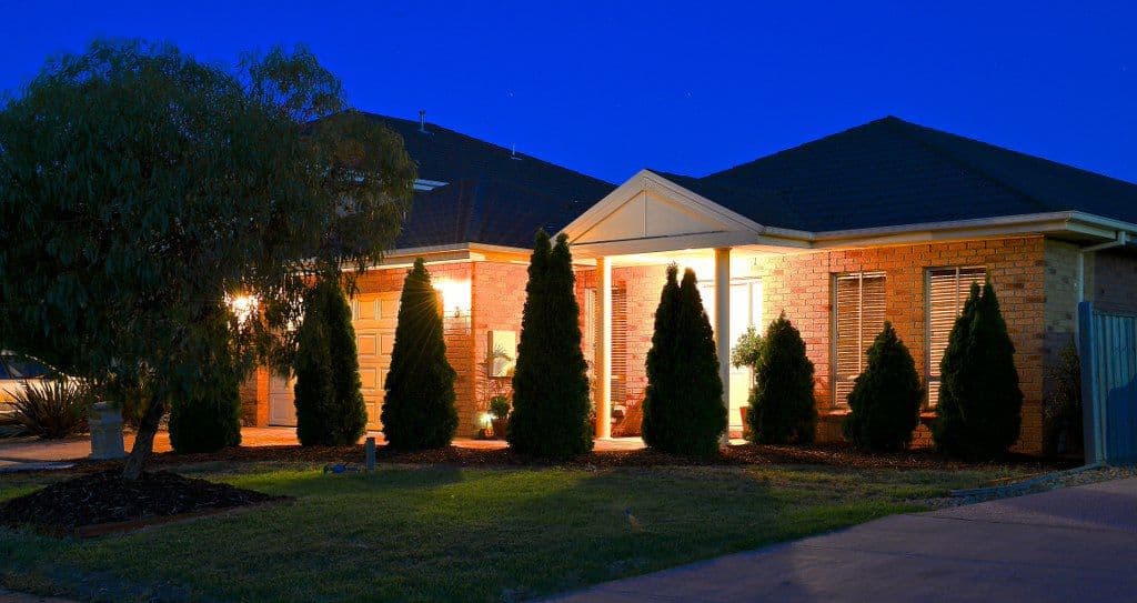 3 Ellis Close, POINT COOK VIC 3030, Point Cook - Thumbnail 2