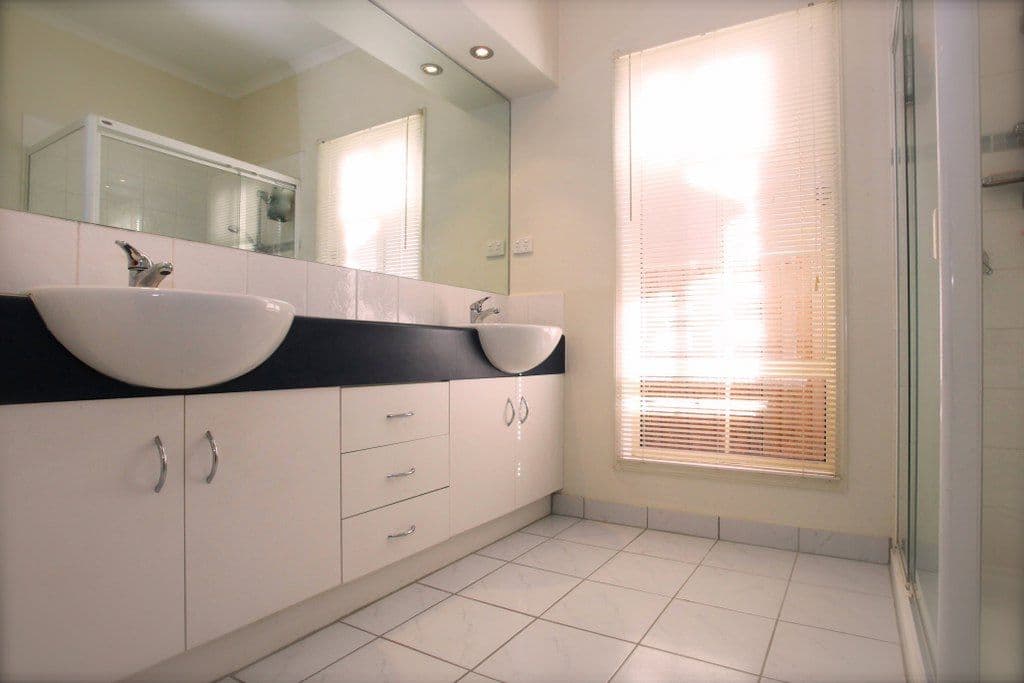3 Ellis Close, POINT COOK VIC 3030, Point Cook - Thumbnail 5