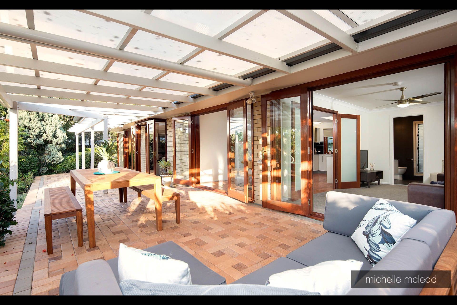 8 Manubar Place, Chapel Hill QLD 4069, Chapel Hill - Thumbnail 2
