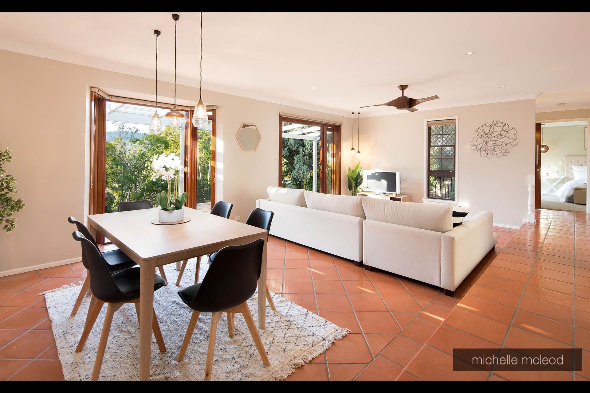 8 Manubar Place, Chapel Hill QLD 4069, Chapel Hill - Thumbnail 4
