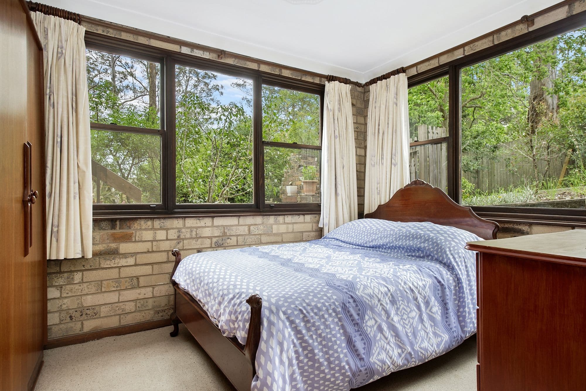 18 Osborn Road, Normanhurst - Thumbnail 5