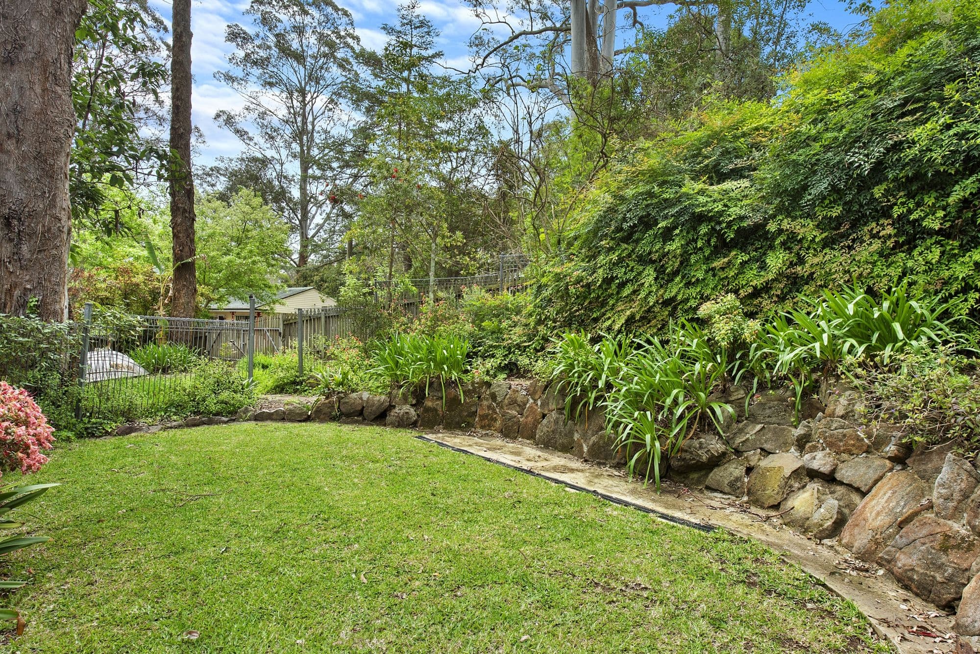 18 Osborn Road, Normanhurst - Thumbnail 6