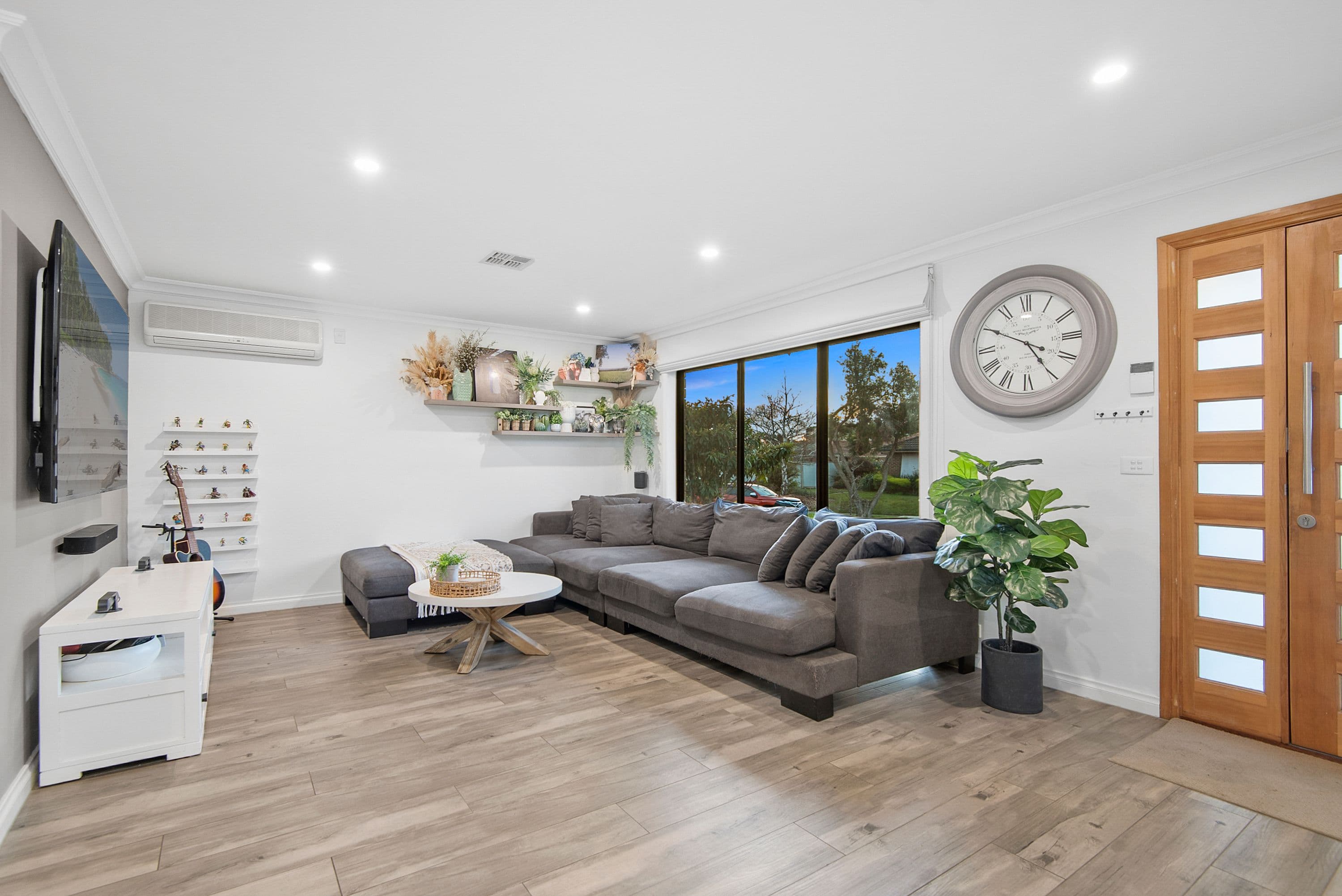 21 Eildon Road, Endeavour Hills VIC 3802, Endeavour Hills - Thumbnail 2