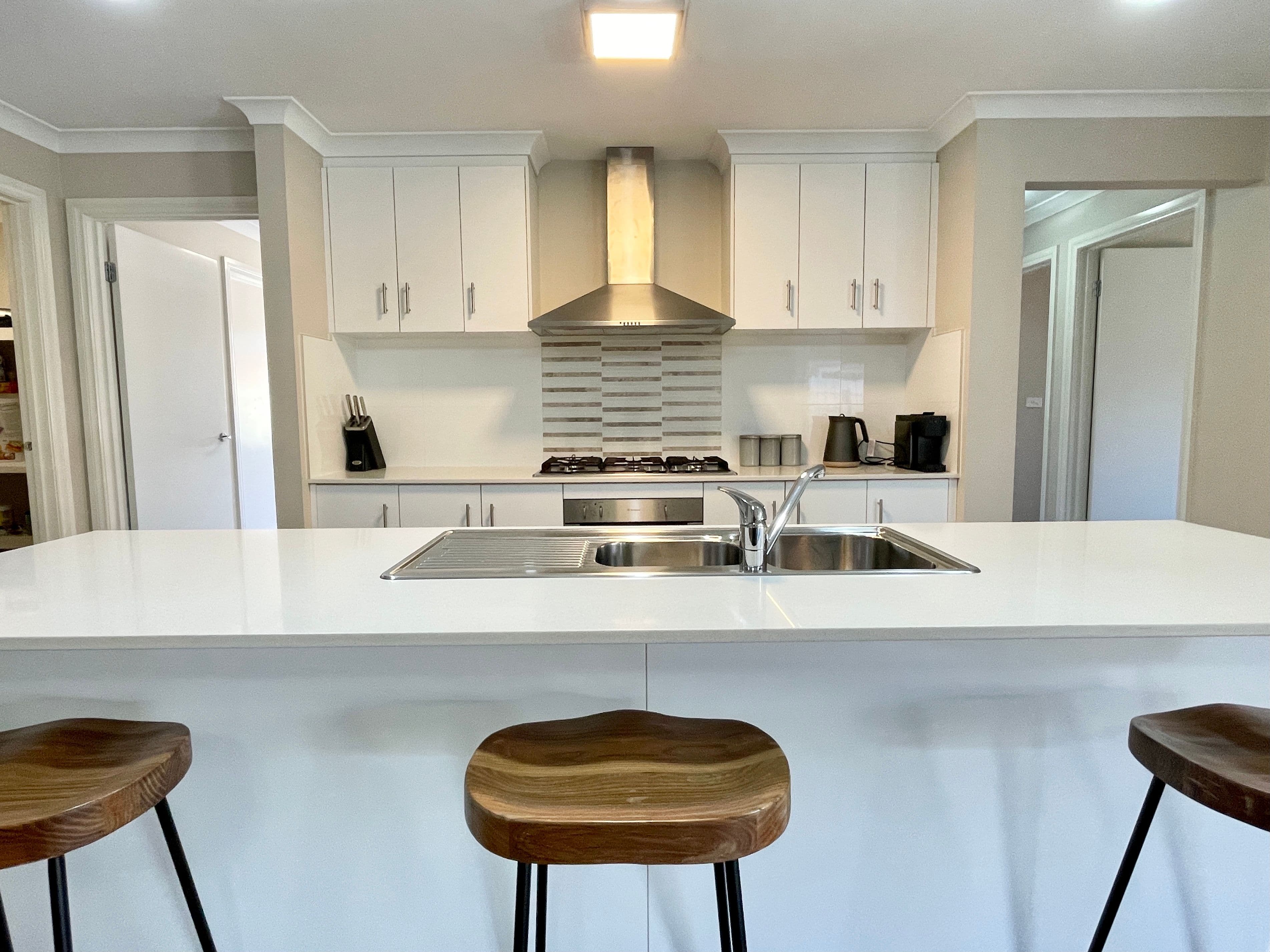 10 Deakin Court, Horsham VIC 3400, Horsham - Thumbnail 3