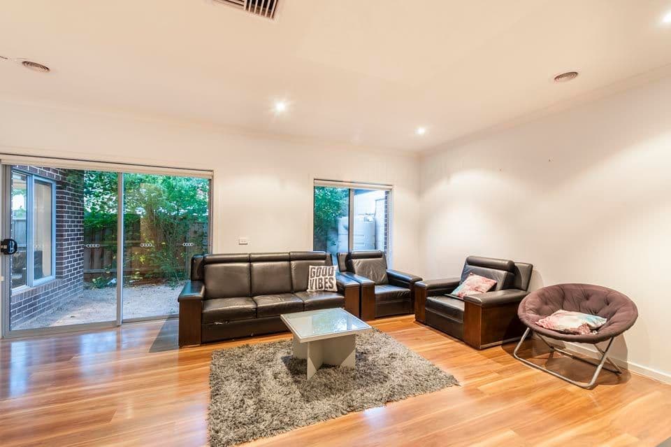 20A Newton Street, Reservoir VIC 3073, Reservoir - Thumbnail 3