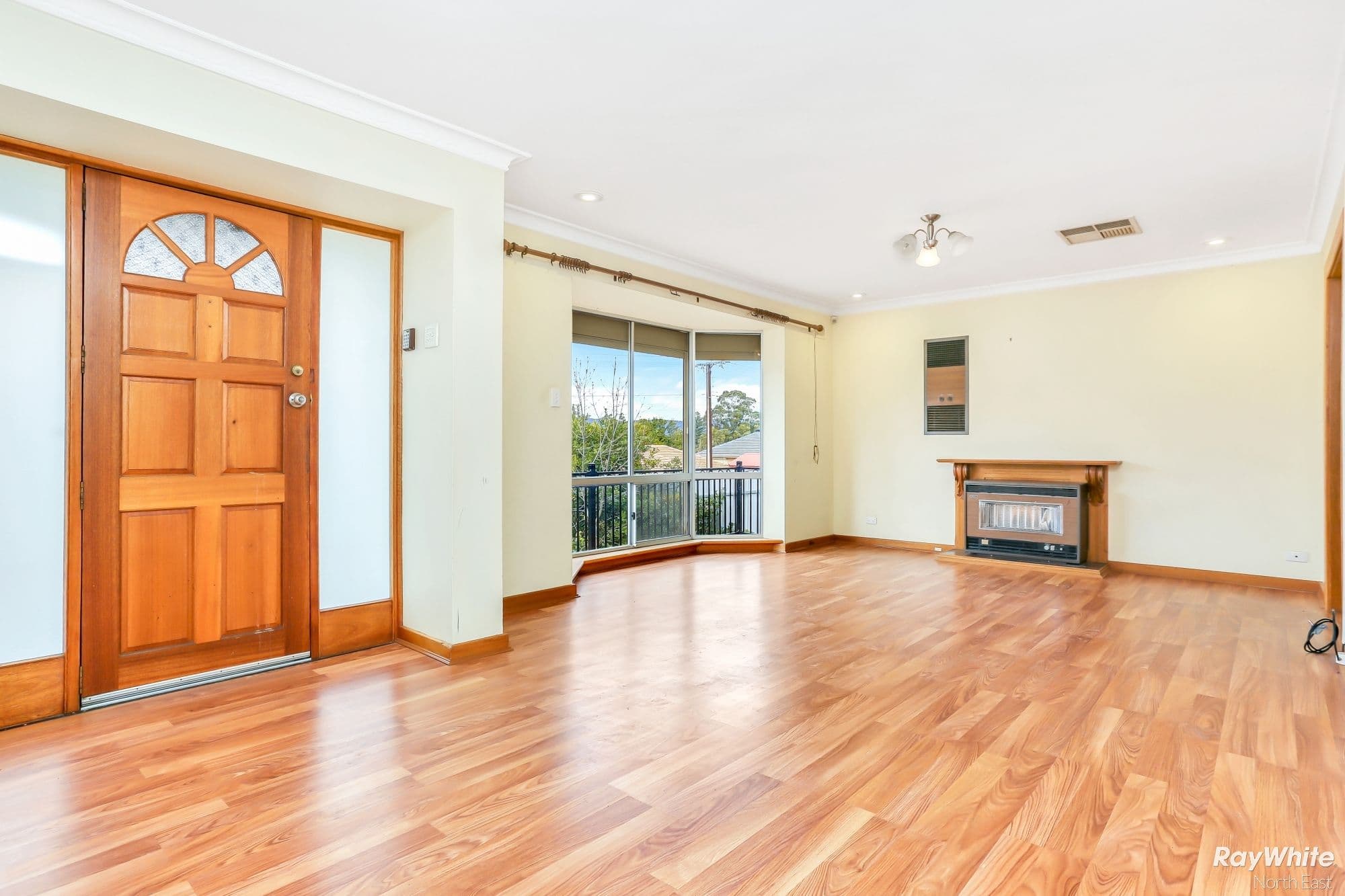 72 Flinders Drive, Valley View SA 5093, Valley View - Thumbnail 3