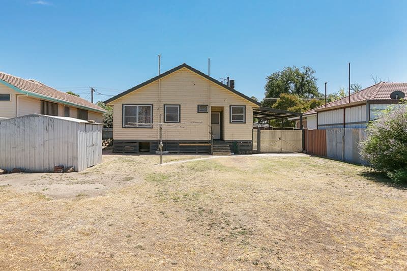 23 Mackenzie Street West, Golden Square VIC 3555, Golden Square - Thumbnail 8