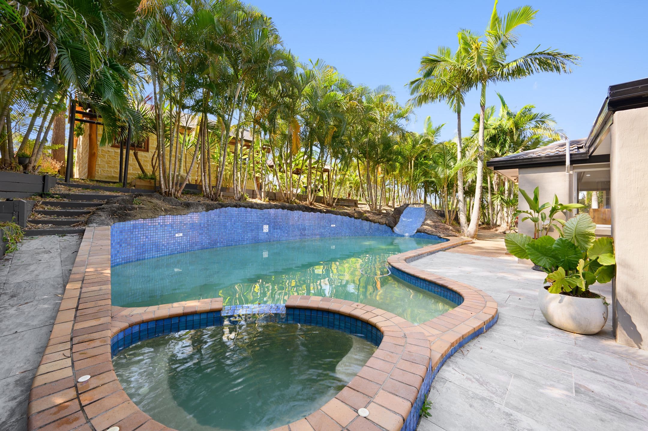 6-8 Eastern Court, Helensvale QLD 4212, Helensvale - Thumbnail 2