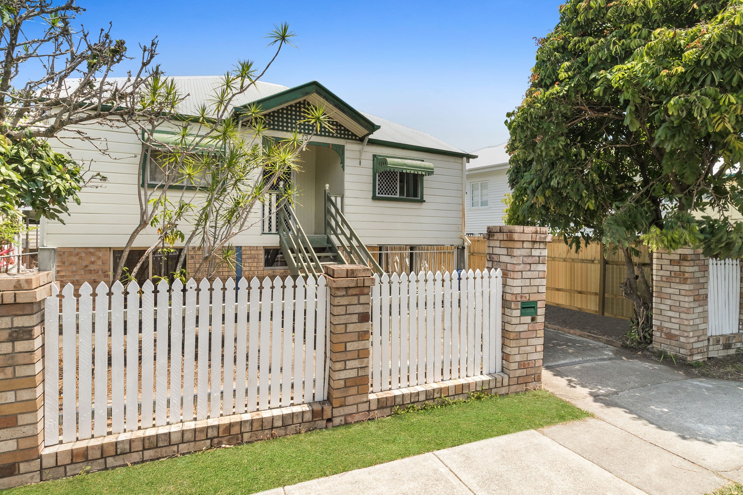 73 Deshon Street, Woolloongabba QLD 4102, Woolloongabba - Image 1