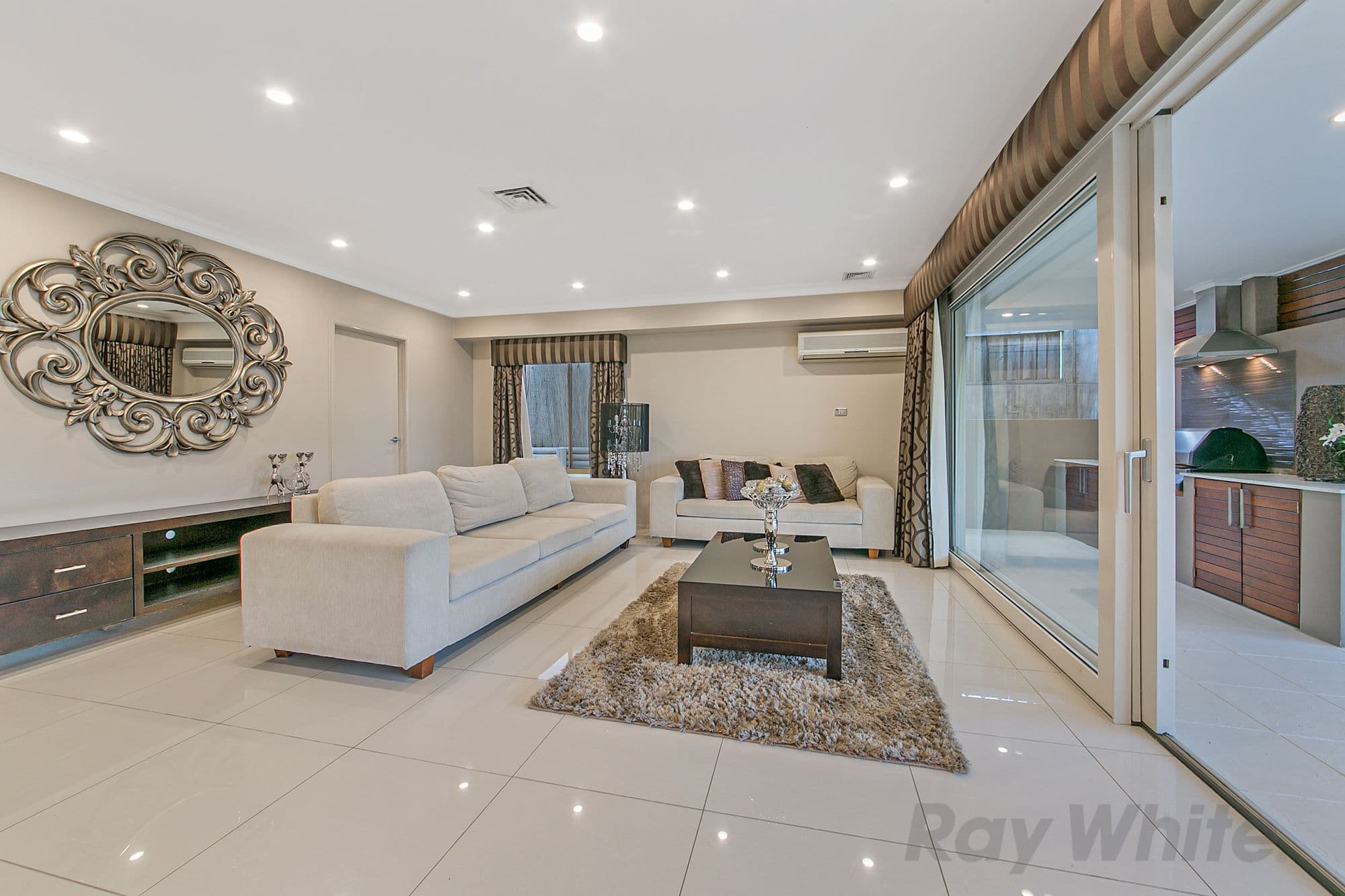 14 Wellgate Avenue, North Kellyville - Thumbnail 5