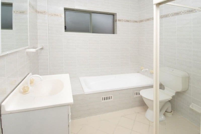 9-11 Priddle Street, WESTMEAD NSW 2145, Westmead - Thumbnail 2