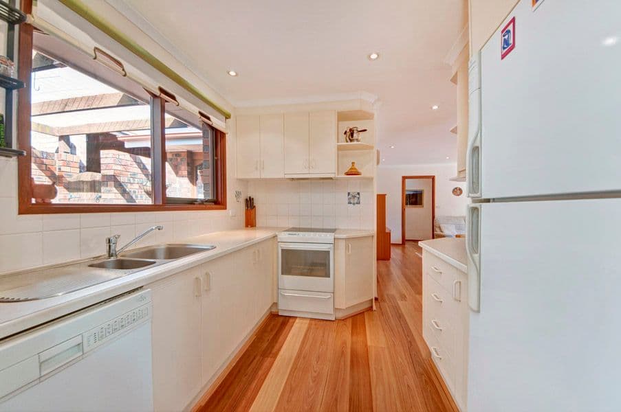 4 Bungonia Street, NARRABUNDAH ACT 2604, Narrabundah - Thumbnail 6