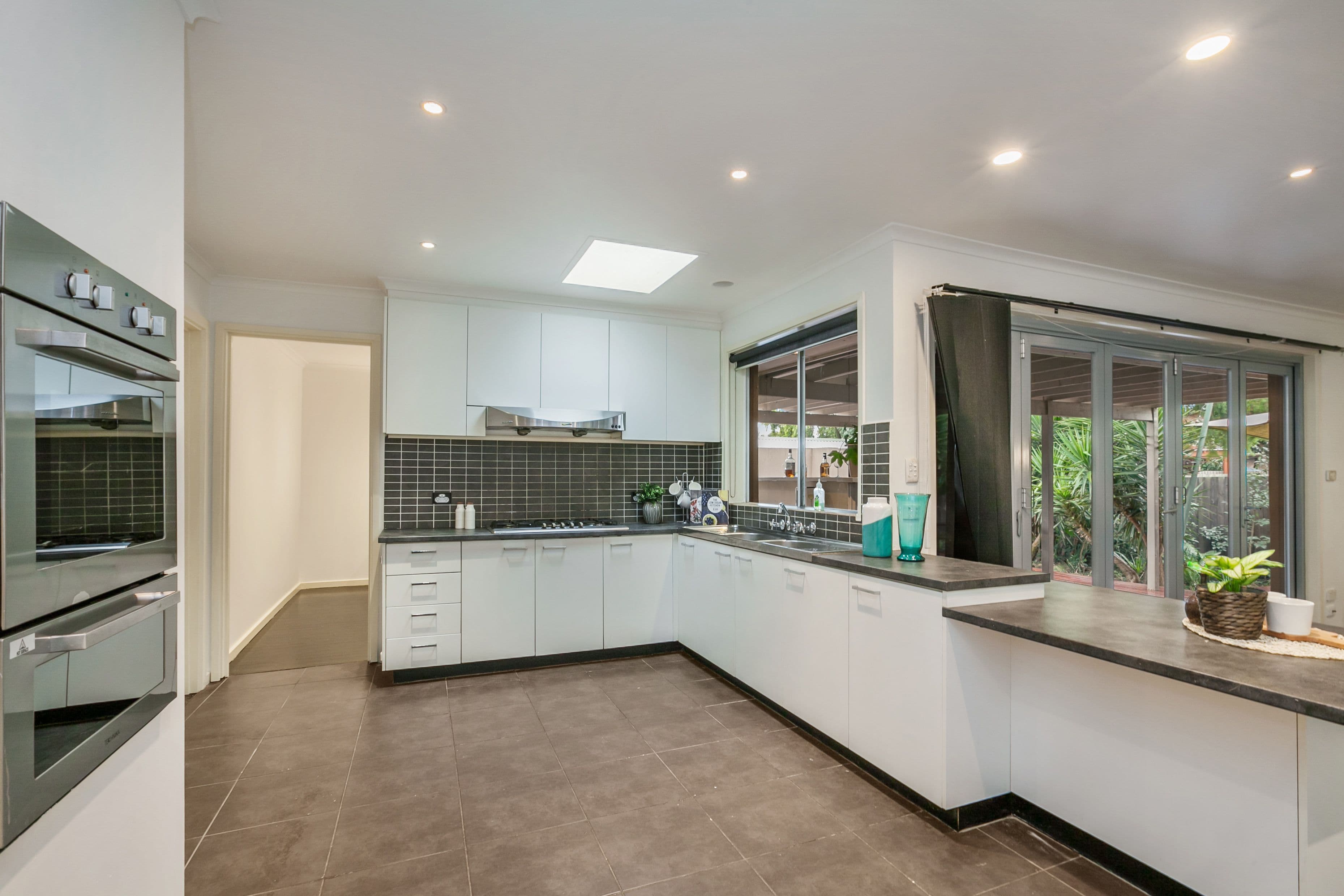 61 Mill Park Drive, Mill Park VIC 3082, Mill Park - Thumbnail 4