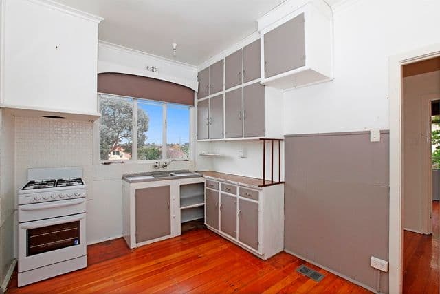 55 Nisbett Street, RESERVOIR VIC 3073, Reservoir - Thumbnail 3