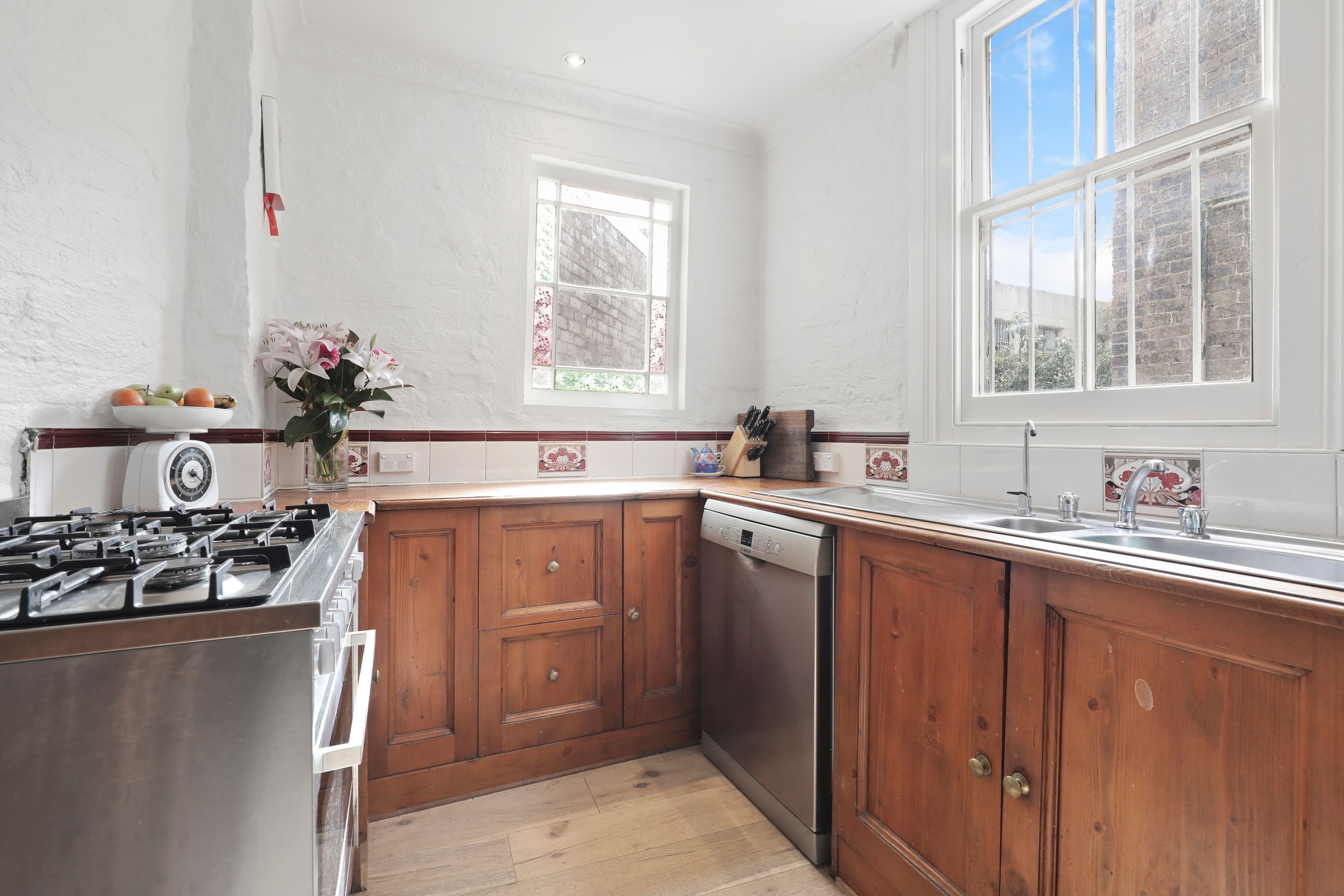 180 Lawson Street, Redfern - Thumbnail 2