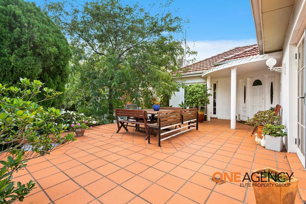 52 Bourke Street, Wollongong, Wollongong - Thumbnail 2