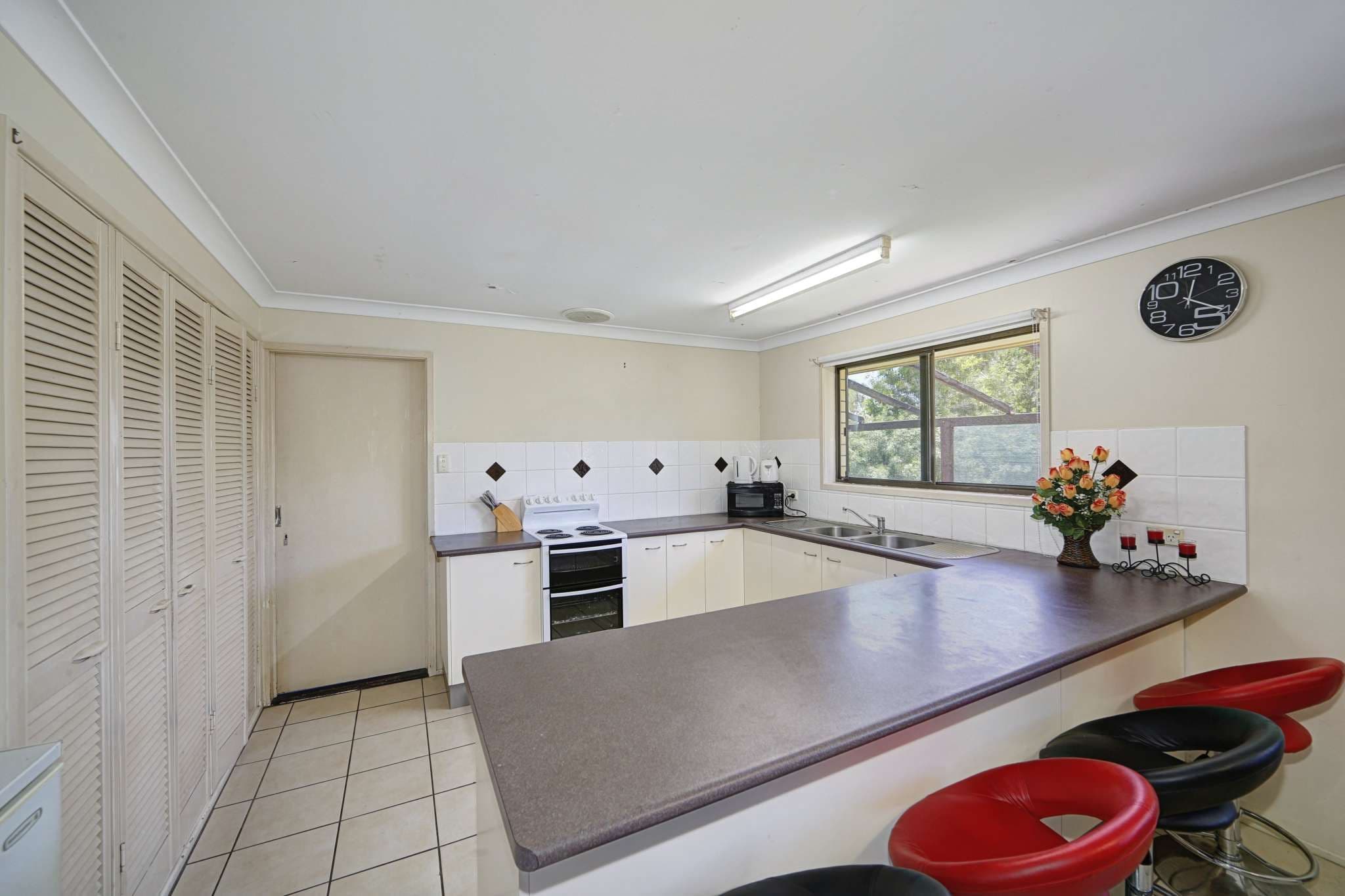 15 Coffea Street, Macleay Island QLD 4184, Macleay Island - Thumbnail 7