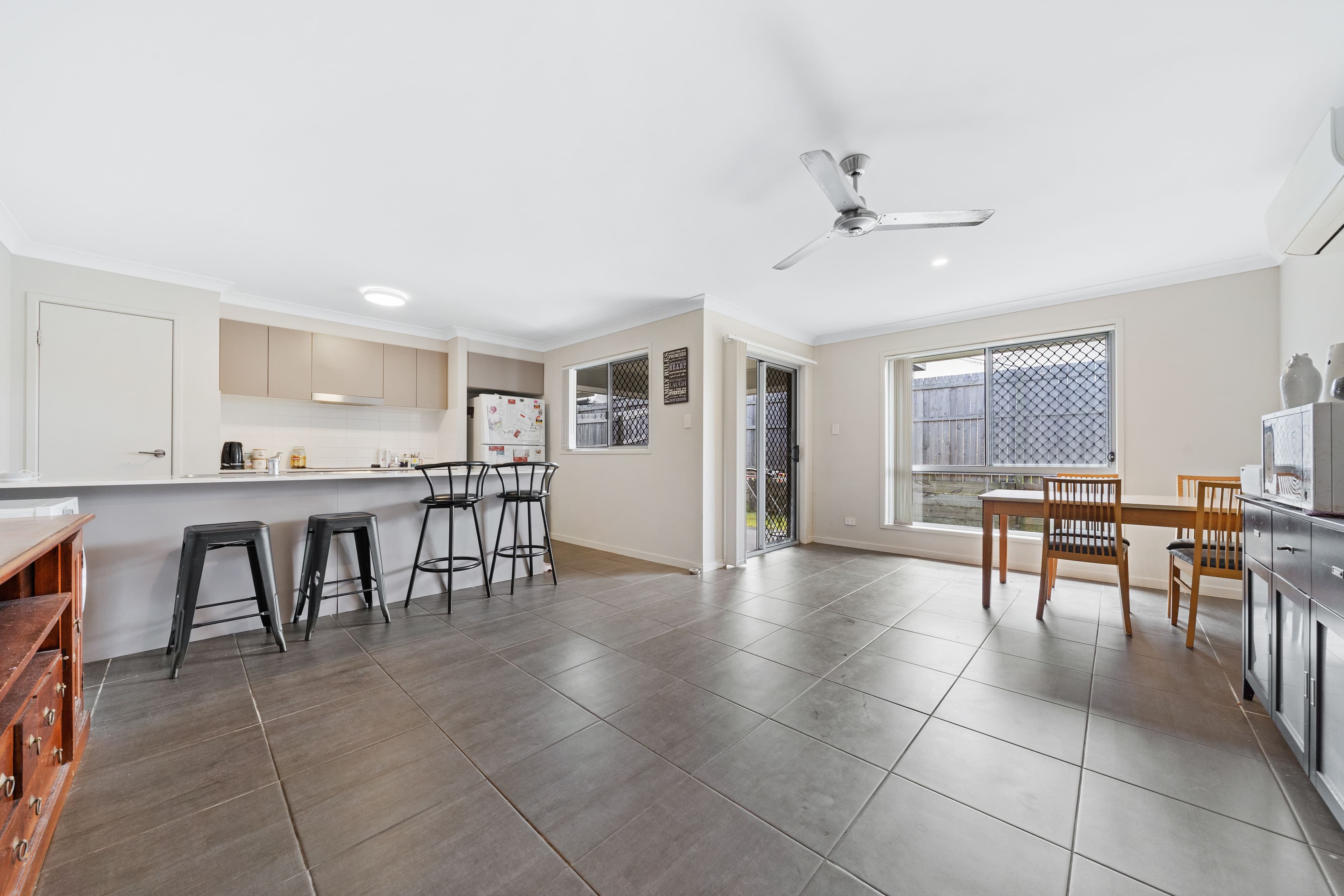 16 Haywood Way, FLAGSTONE QLD 4280, Flagstone - Thumbnail 4