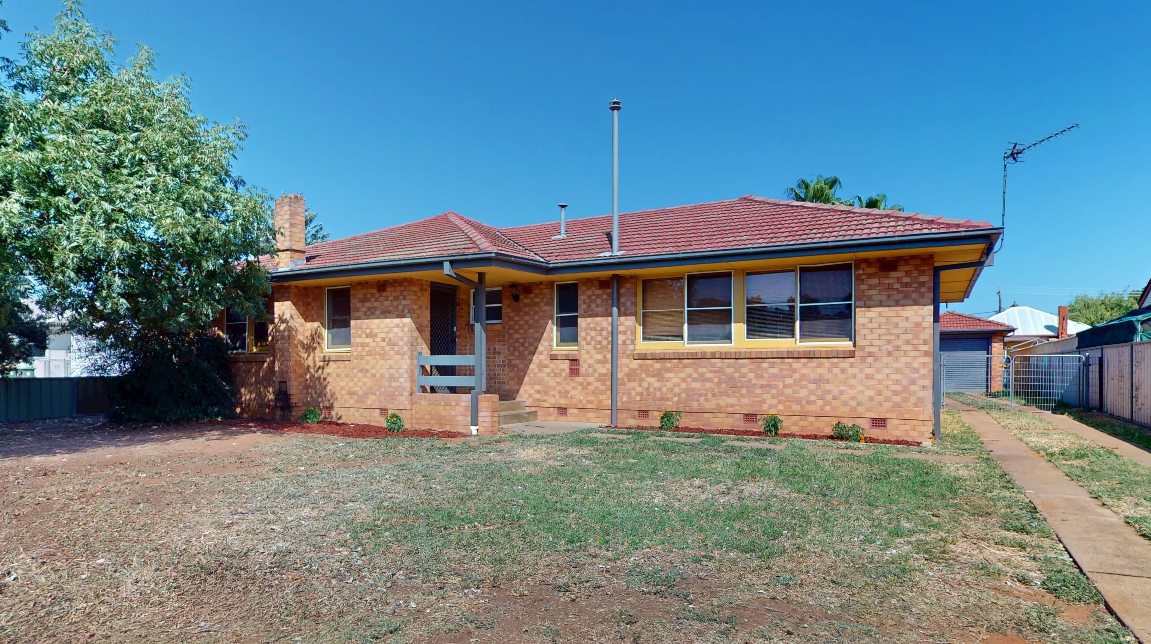 23 Gilbert Street, Dubbo NSW 2830, Dubbo - Image 1