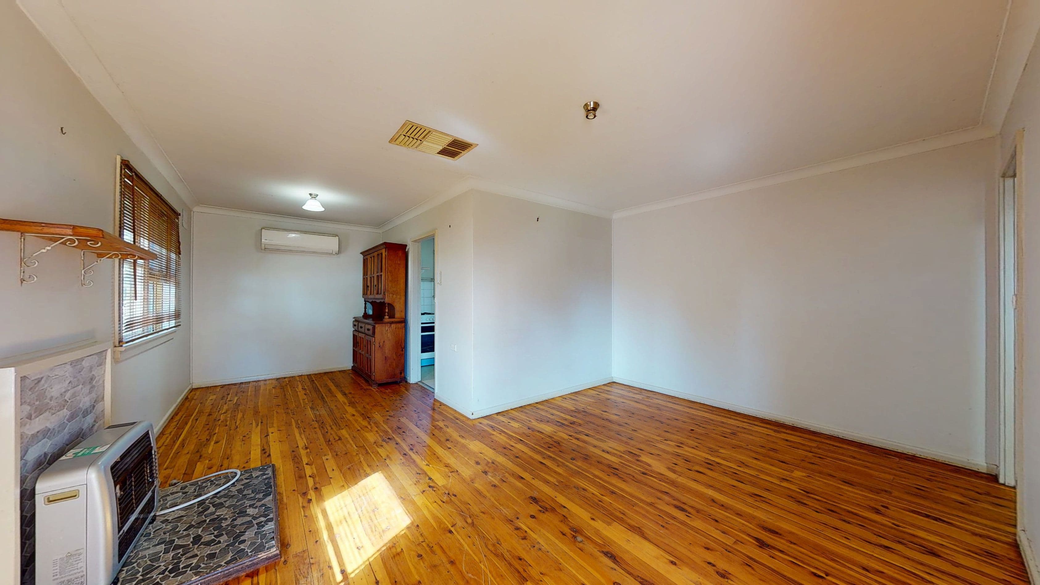 23 Gilbert Street, Dubbo NSW 2830, Dubbo - Thumbnail 2