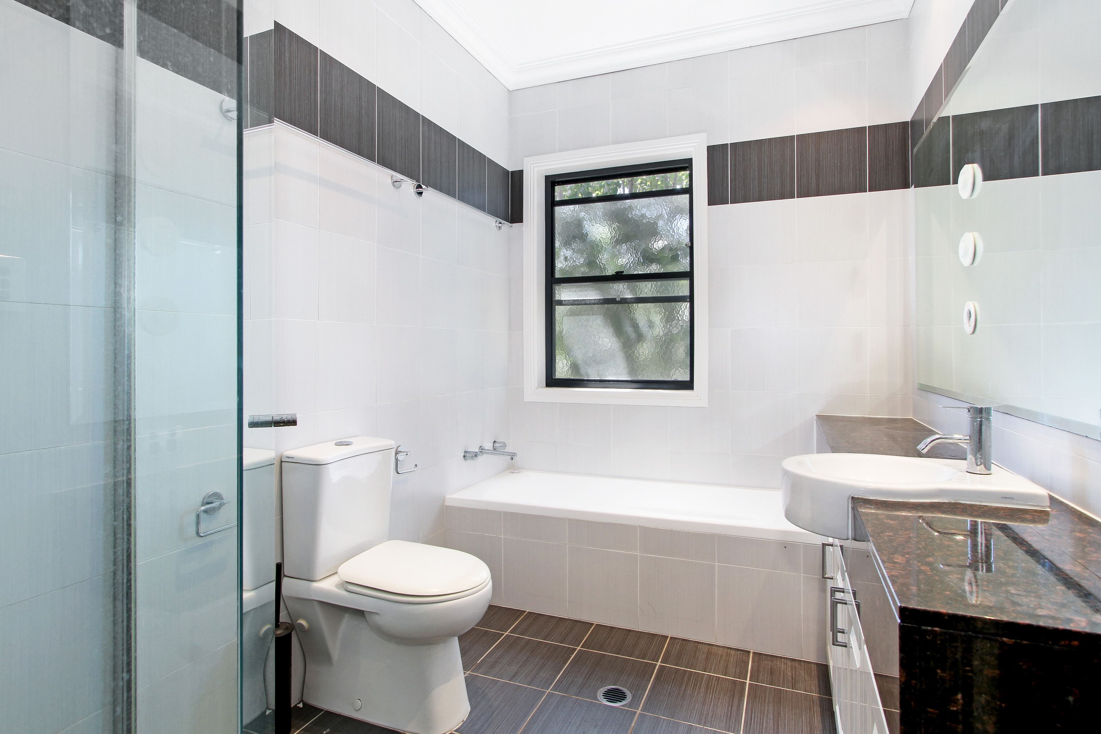 2 Bligh Street, Tamworth NSW 2340, North Tamworth - Thumbnail 8