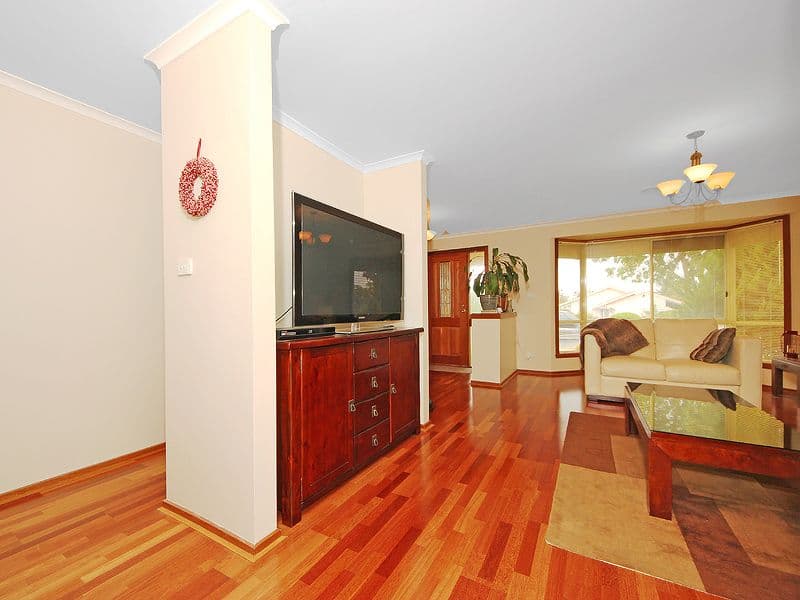 57 Grevillea Crescent, HOPPERS CROSSING VIC 3029, Hoppers Crossing - Thumbnail 4