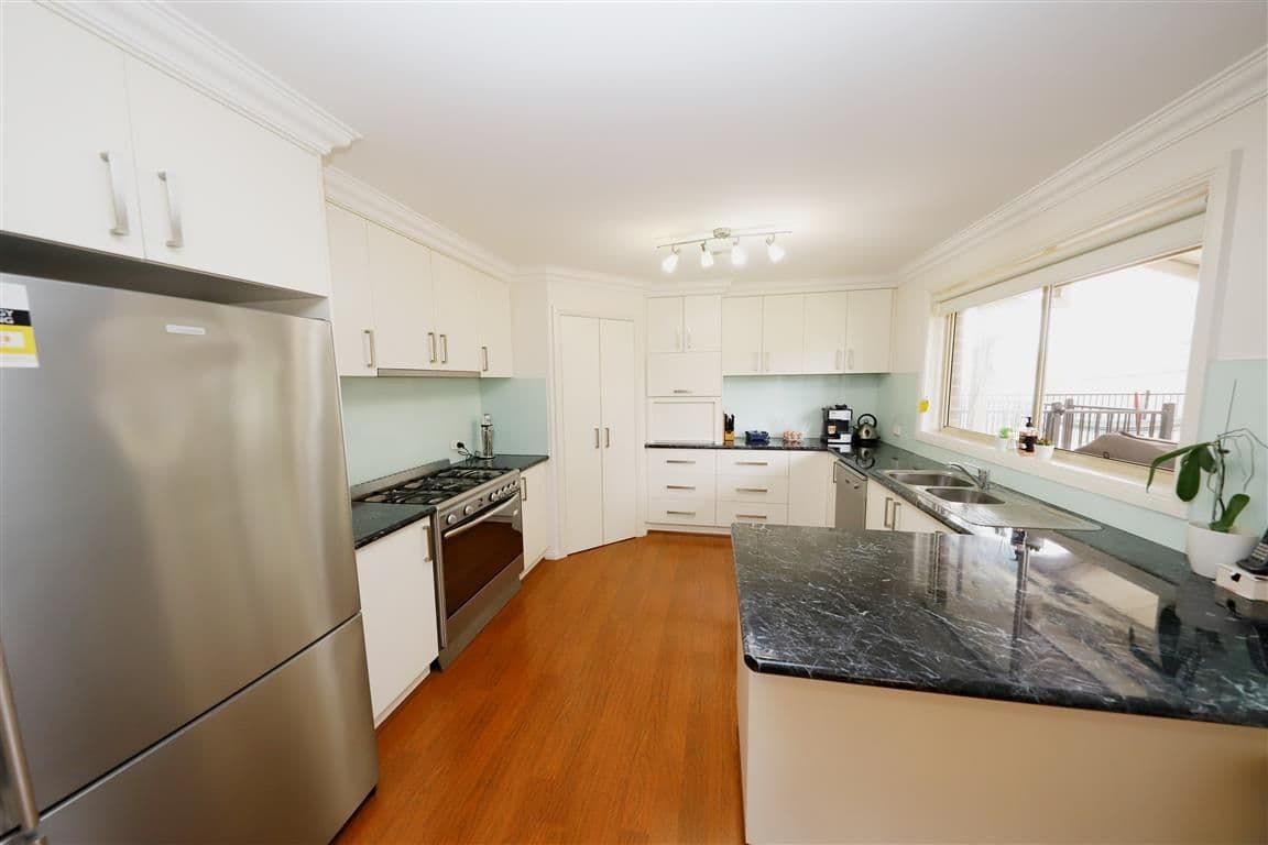 3 Lockeridge Drive, Tumut NSW 2720, Tumut - Thumbnail 4