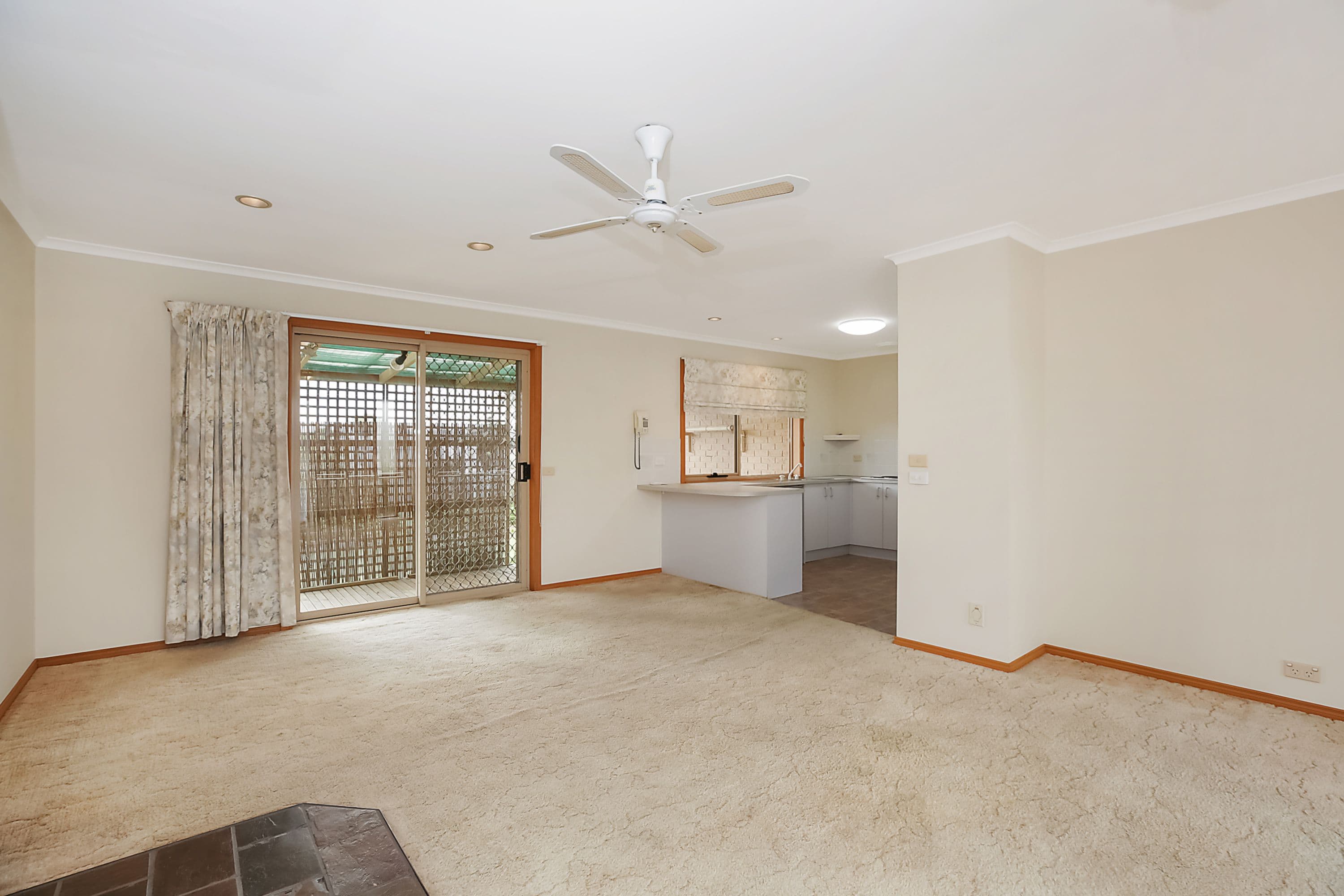 55 Wallace Street, Colac VIC 3250, Colac - Thumbnail 5