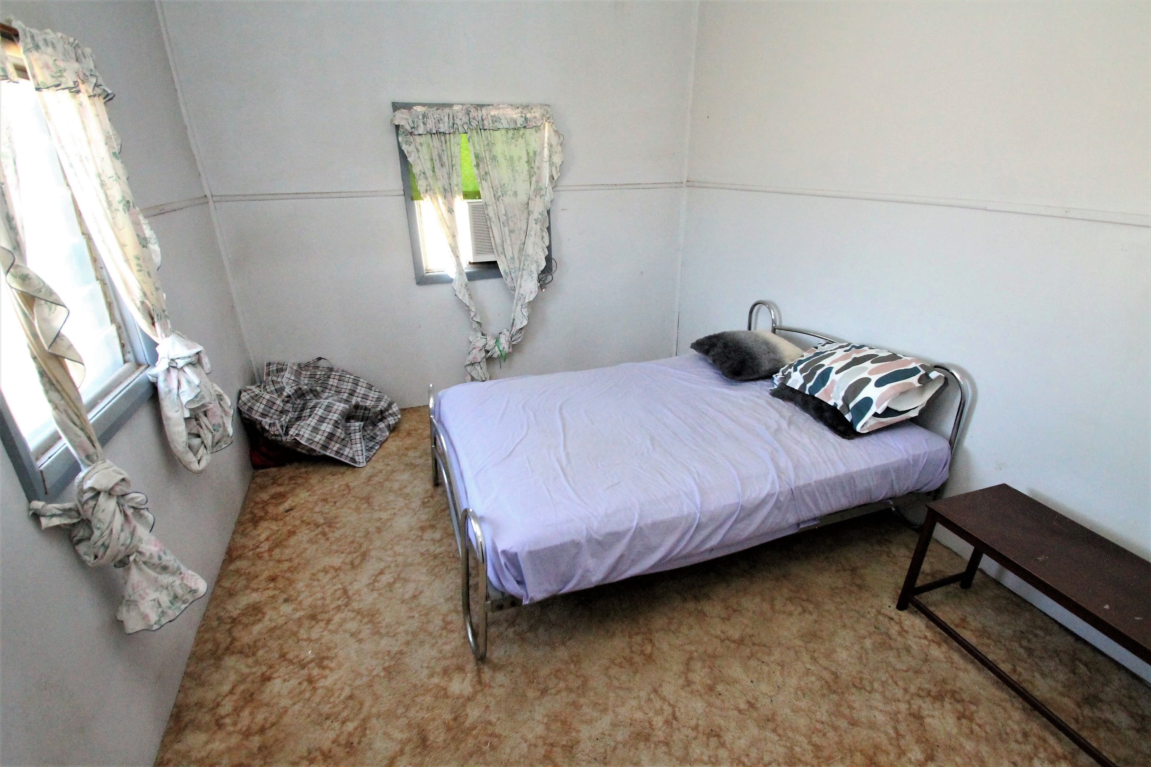 14 Learmonth Street, Willow Tree - Thumbnail 5