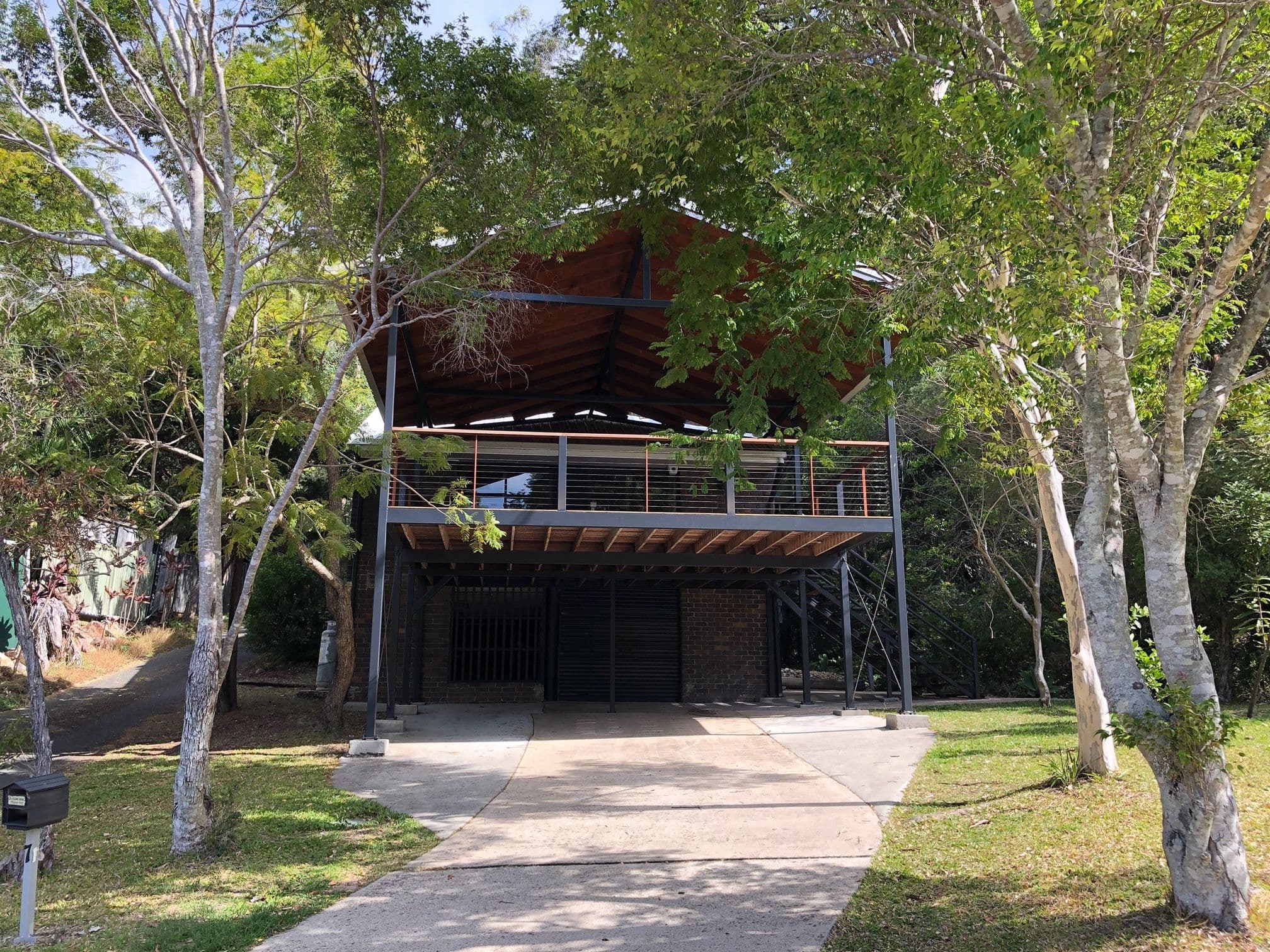7 Gough Place, Currumbin Waters QLD 4223, Currumbin Waters - Image 1