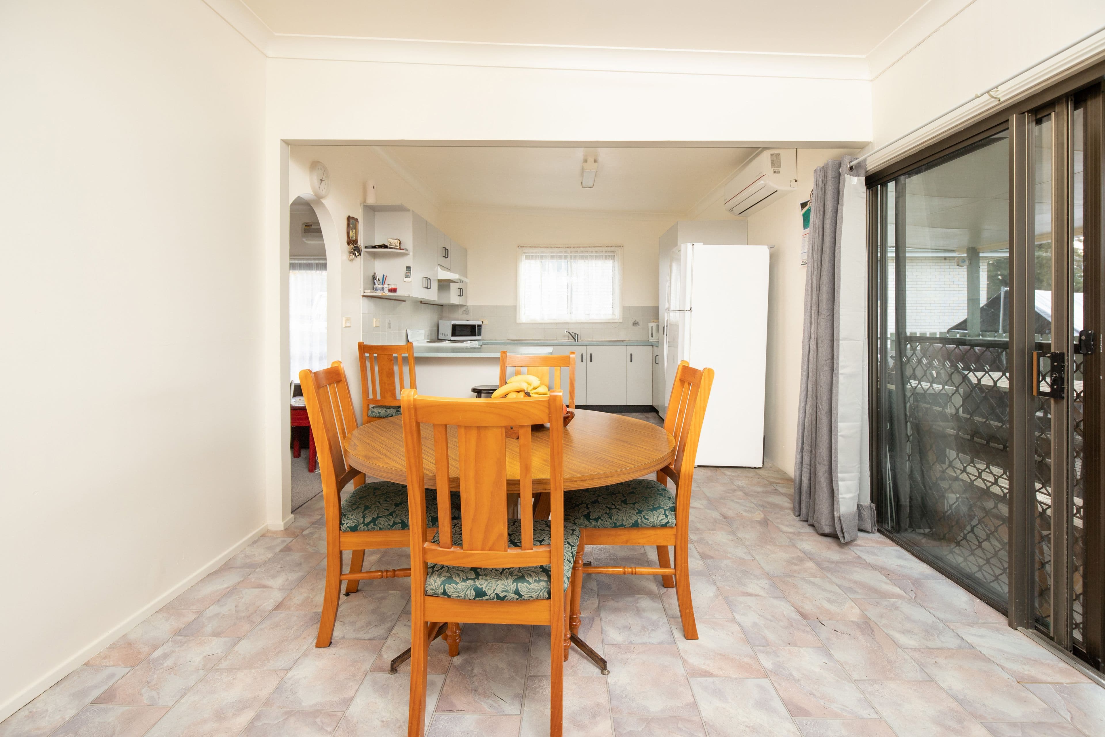 24 Cowper Street, Gloucester - Thumbnail 5
