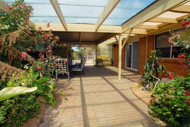 13 Investigator Grove, ALTONA MEADOWS VIC 3028, Altona Meadows - Thumbnail 3