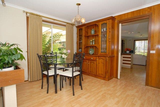 13 Investigator Grove, ALTONA MEADOWS VIC 3028, Altona Meadows - Thumbnail 8