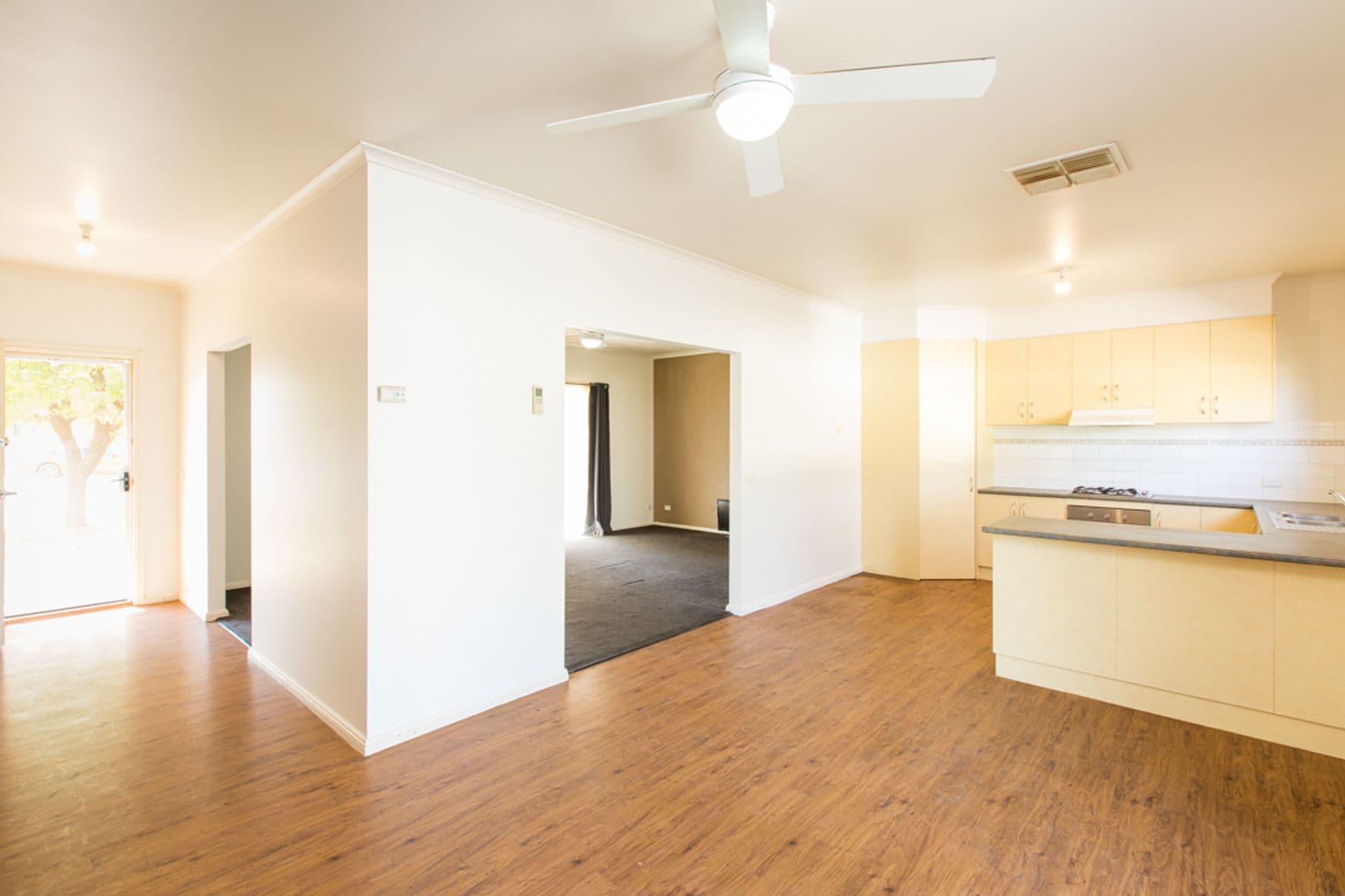4 Lancaster Court, Mildura - Thumbnail 5